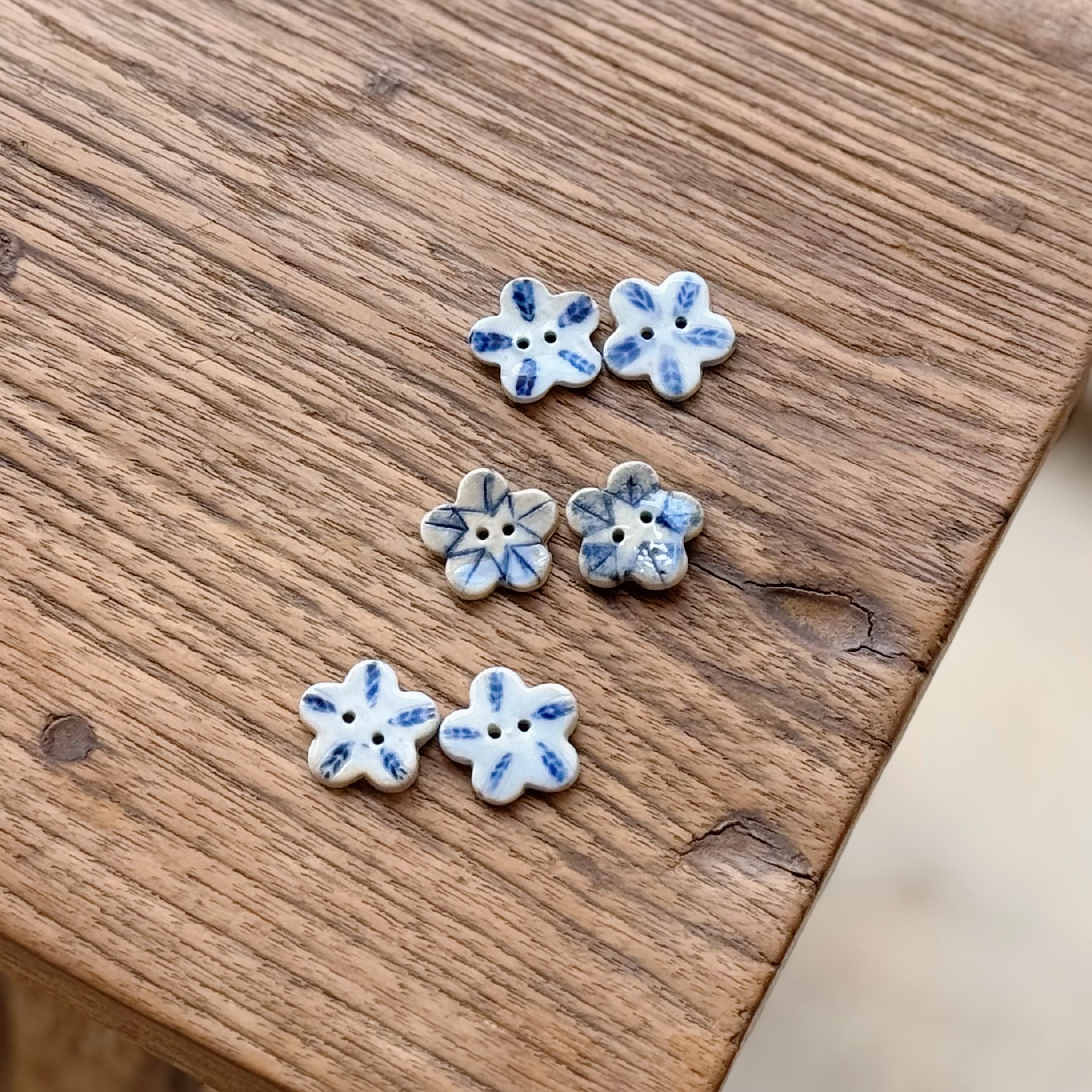 清邁小花陶瓷釦