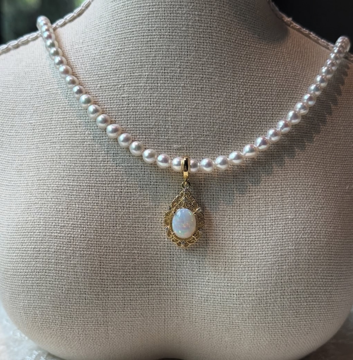 ⁂ 珍珠項鏈× 歐泊吊墜/絕版庫存，些微存放痕跡，超值特惠！