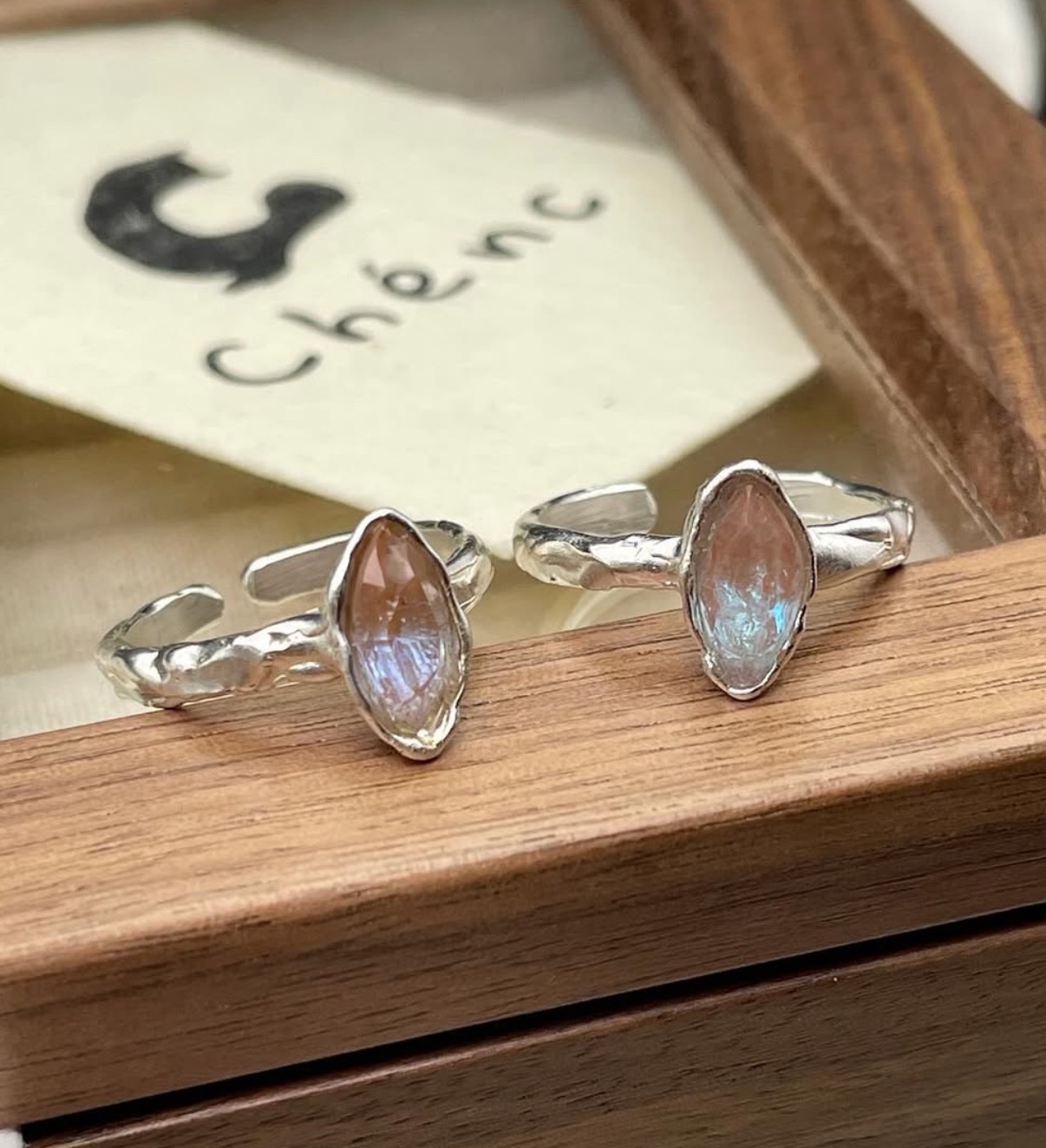 純銀手工戒指（古董珠）