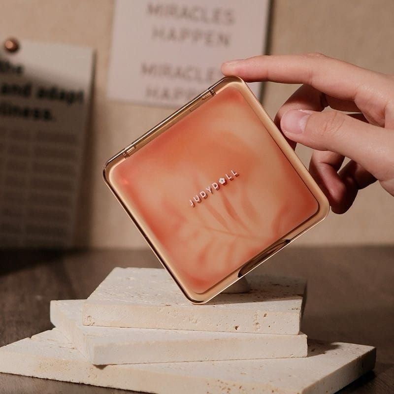 橘朵修容盤高光提亮