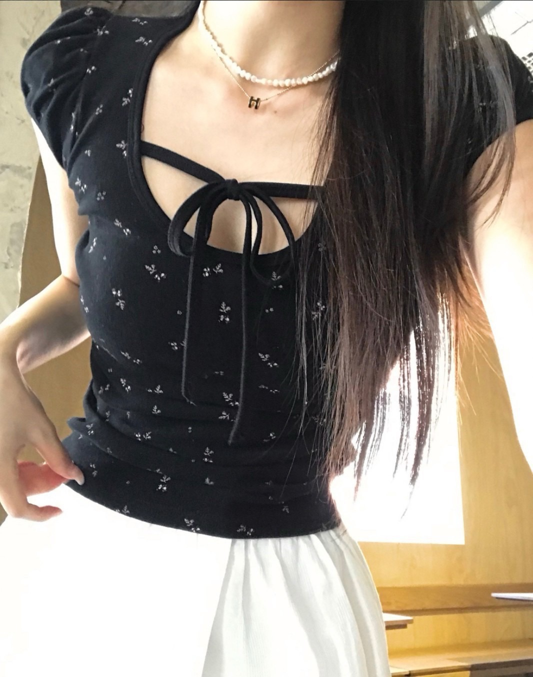 綁帶碎花短袖上衣