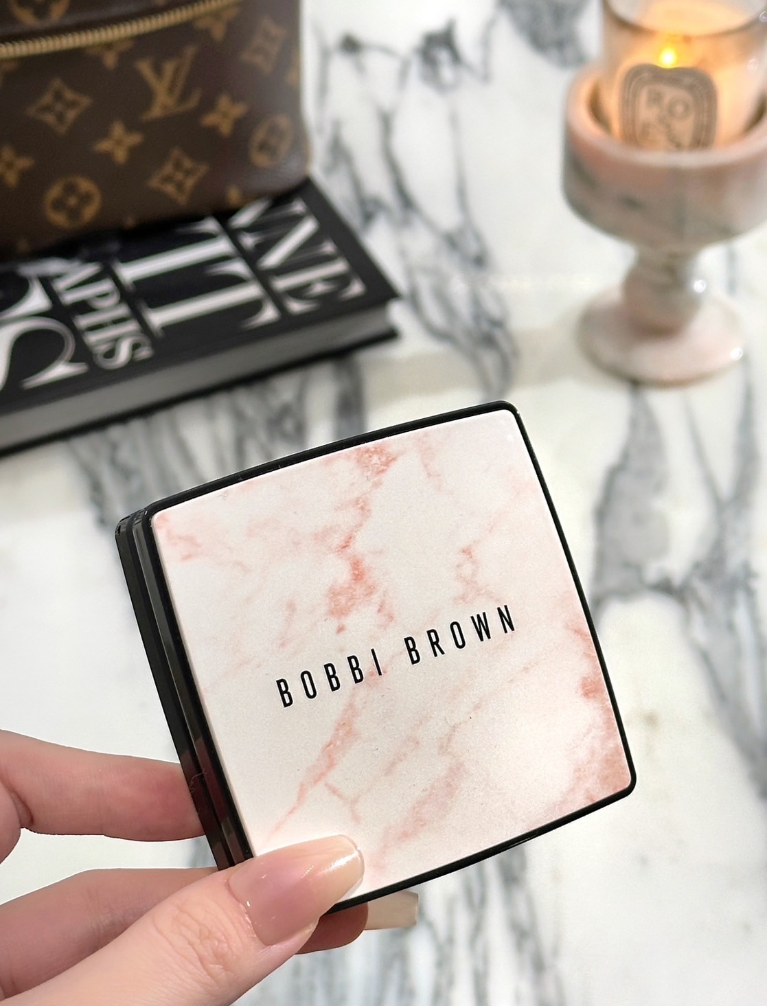 《現貨》Bobbi brown 大理石粉嫩蜜粉餅