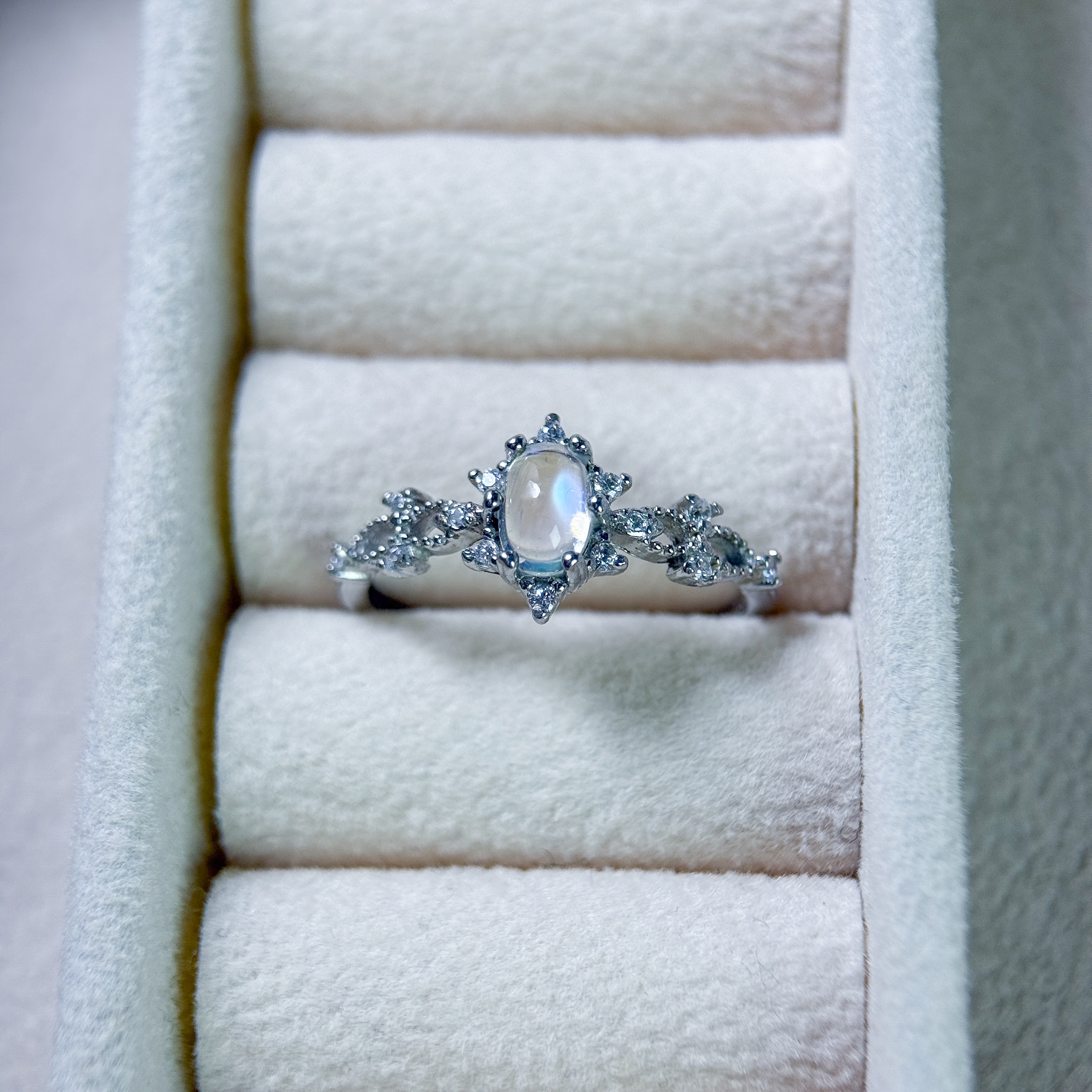 月光石 宮廷蕾絲925銀戒指