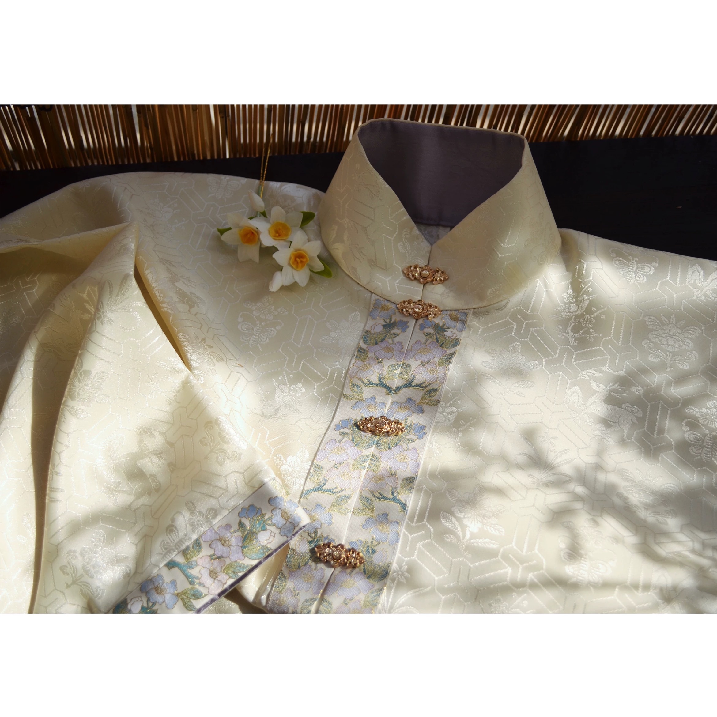 一念居汉服 奶黄 锁子纹 缎面 明制 立领对襟短衫