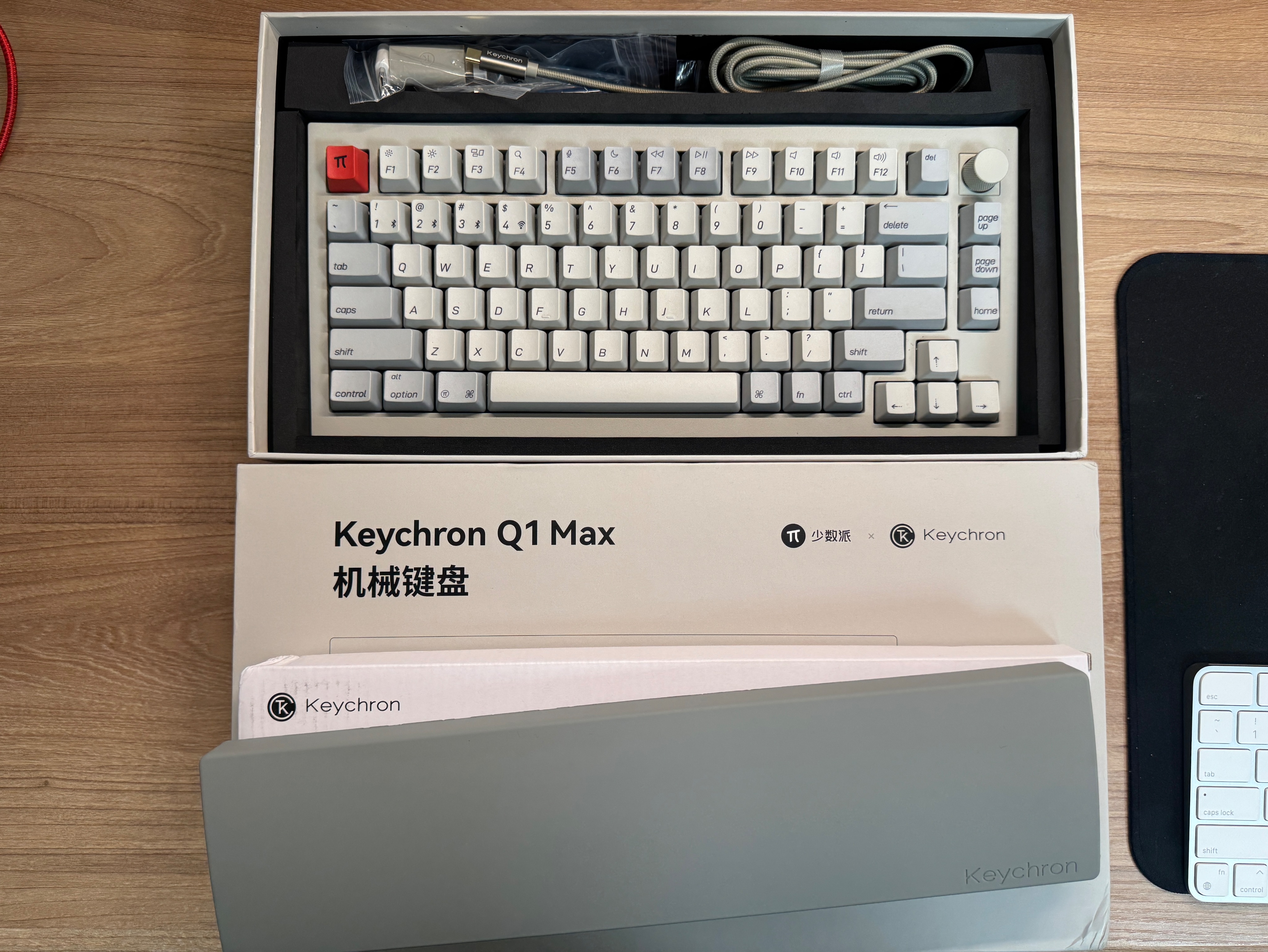 少數派 x Keychron 聯名 Q1 Max 三模藍牙無線 75% 機械鍵盤 Gasket 客制化 紅軸