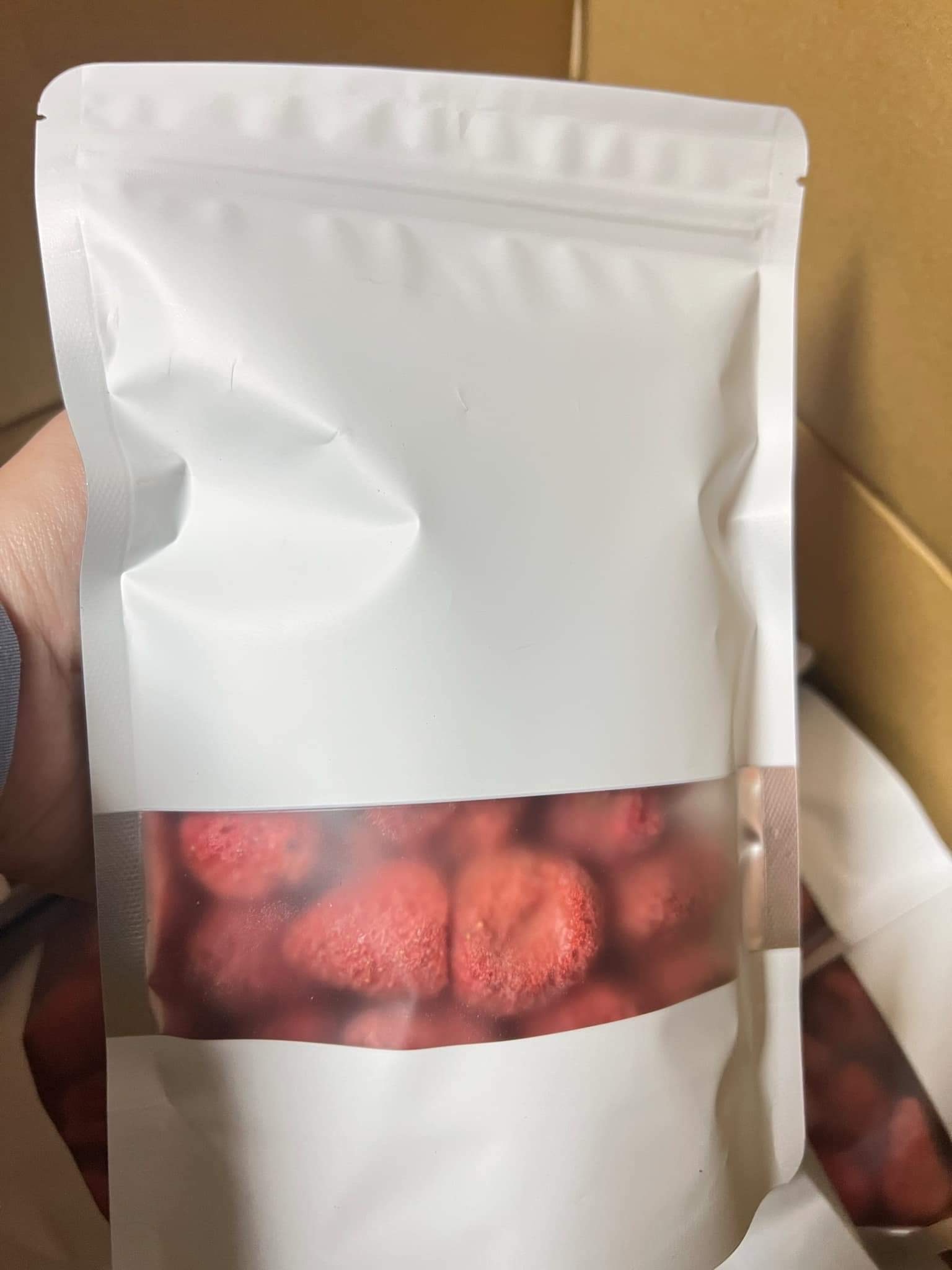 草莓凍乾🍓