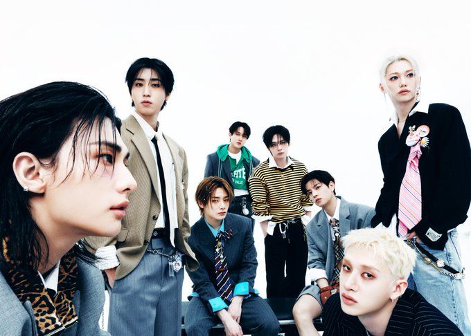 《stray kids》THIS ＆ THAT專區