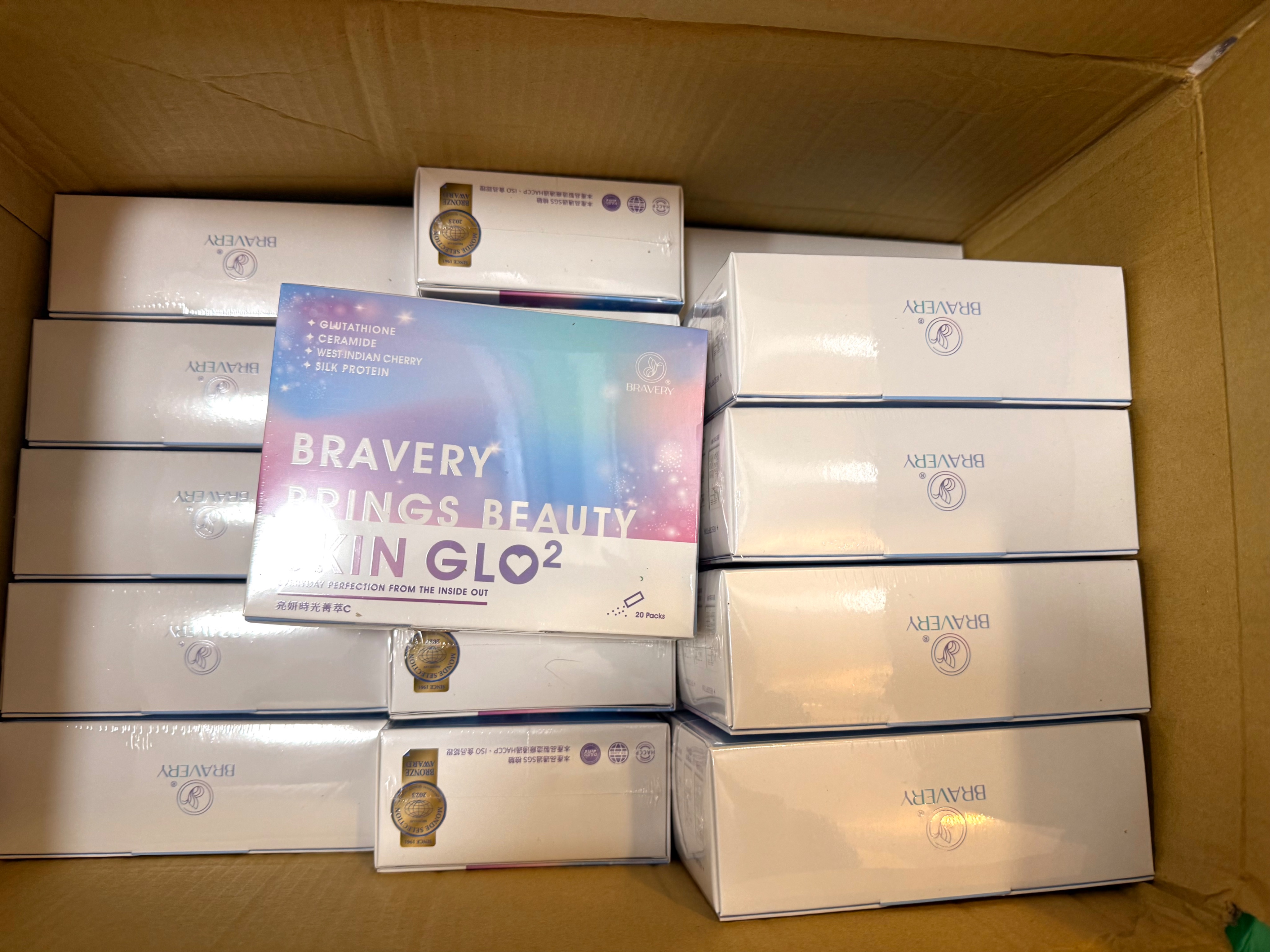 亮妍 - 現貨😍 吃過最有效的保養品！一盒皮膚就亮到不行！