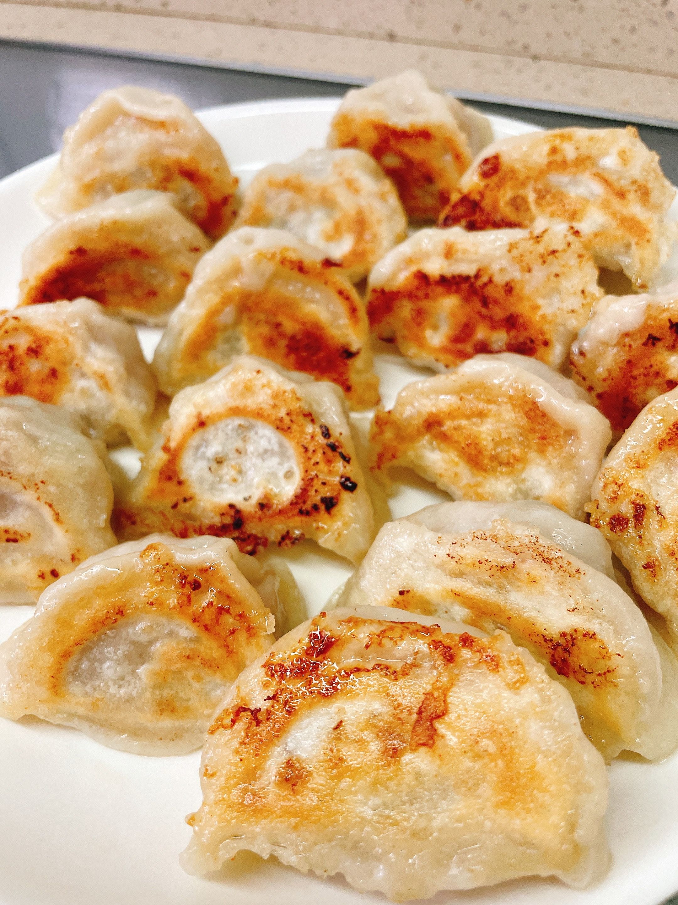 冷凍水餃（15顆/包）