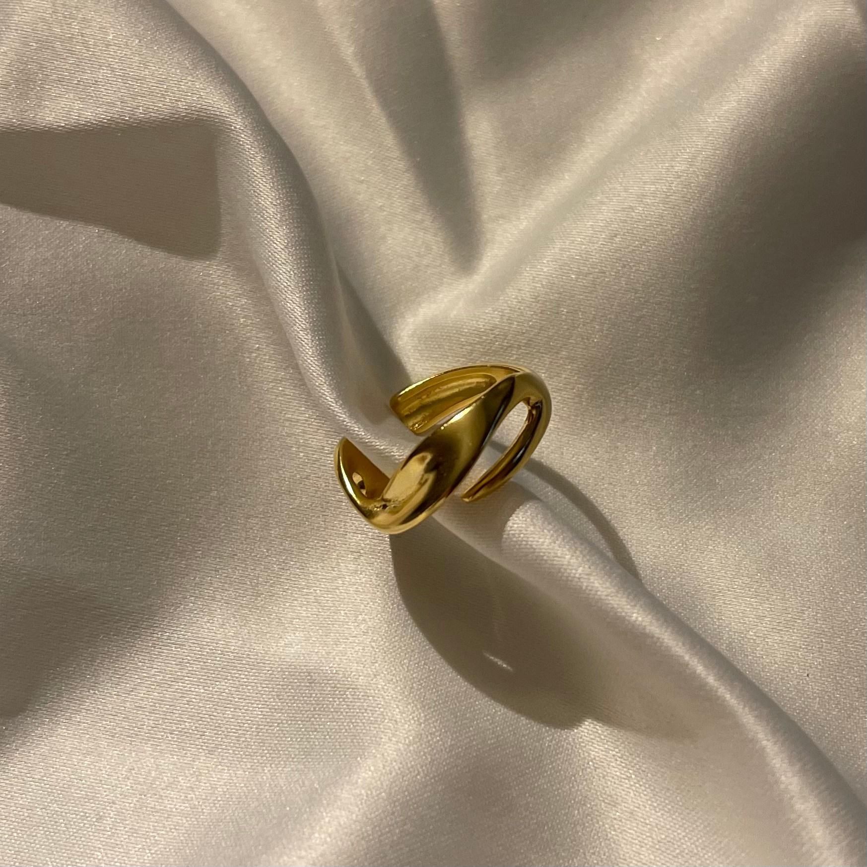 S925純銀神美設計扭曲戒指【預購】