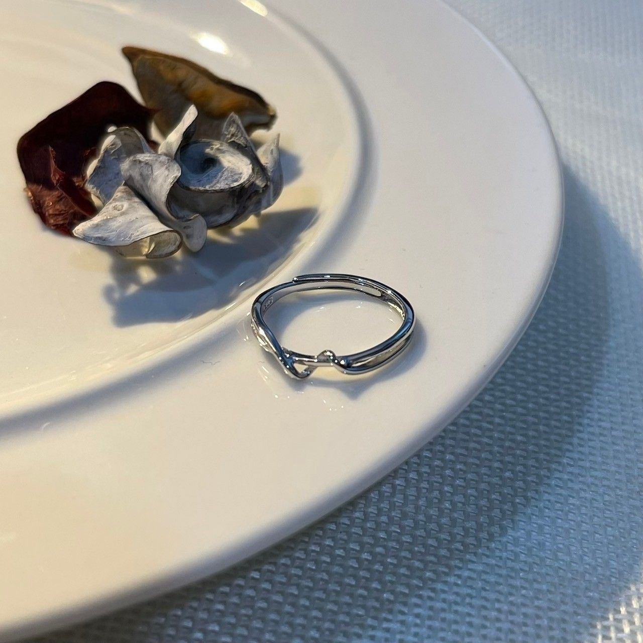 S925純銀極簡紐紋細戒指【預購】