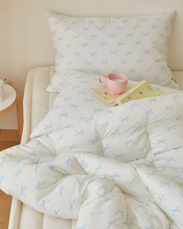 品牌特賣特價款 -  厚款四季被 sweet藍色蝴蝶結