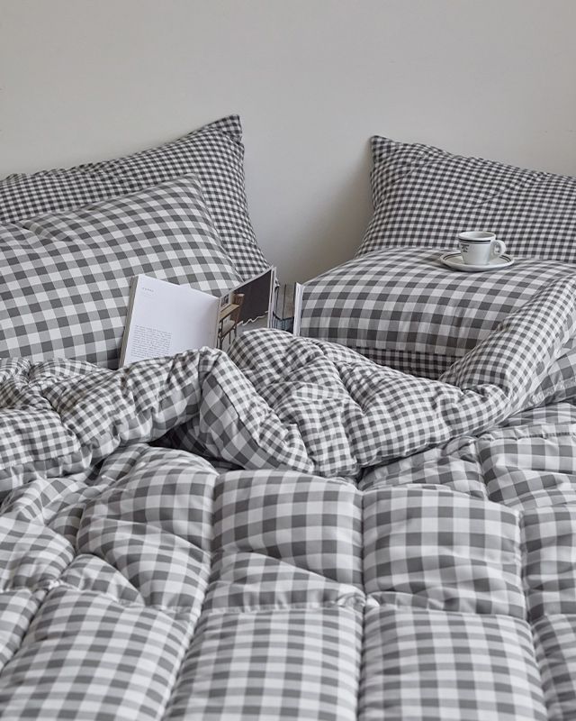 品牌特賣特價款 -  厚款四季被 黑色方格