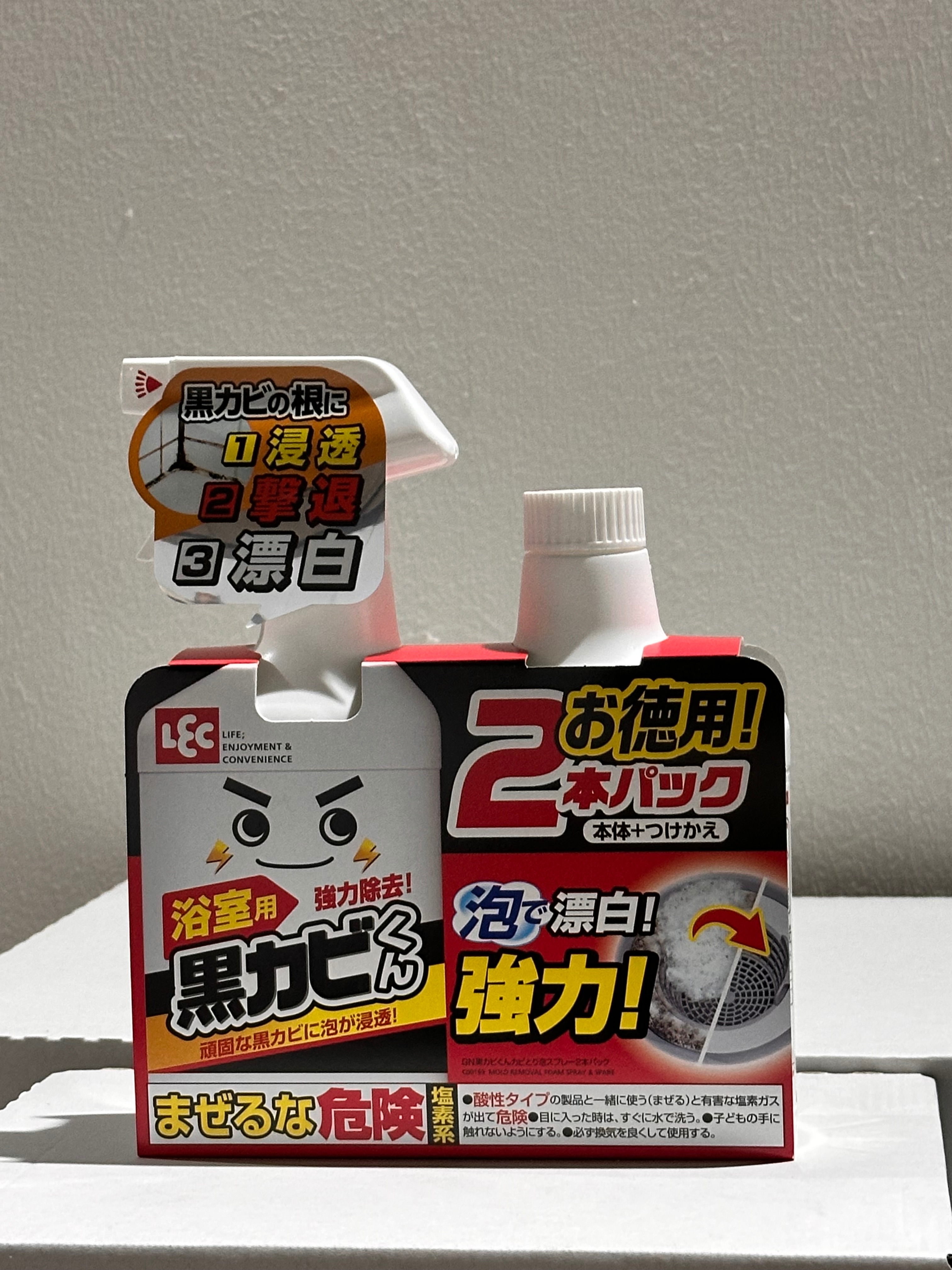￼【FHICS】現貨 日本 LEC 激落君 黑霉君強力除霉泡泡噴劑400m 補充、組合一起 除霉