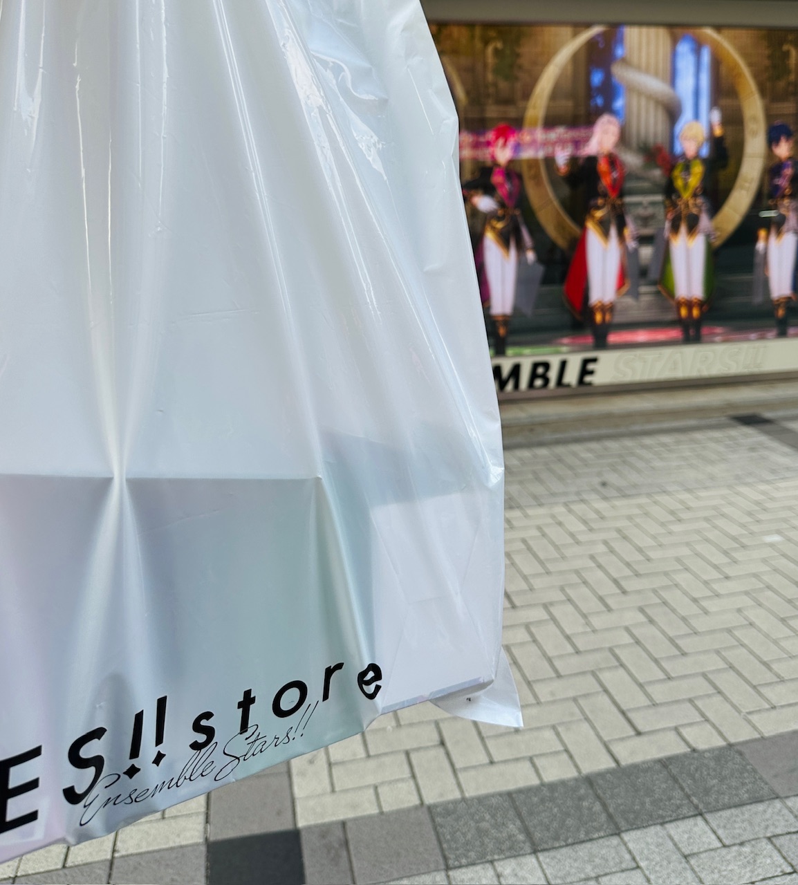 ES store快閃+個衣3相卡