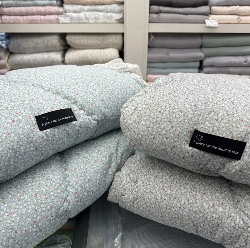 韓國🇰🇷廣藏市場四季被 滾邊小碎花