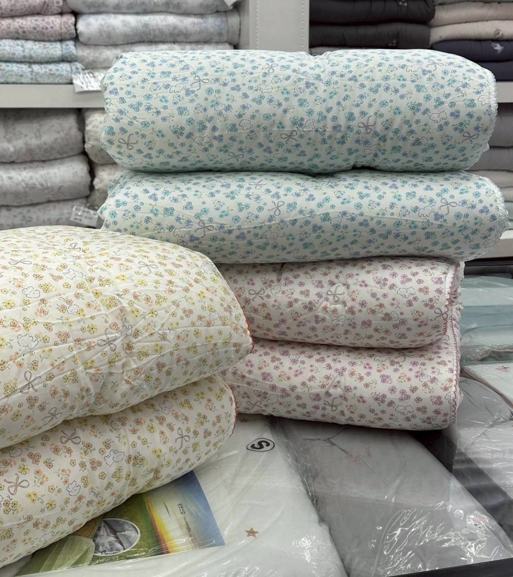 韓國🇰🇷廣藏市場四季被 狗狗蝴蝶結小花