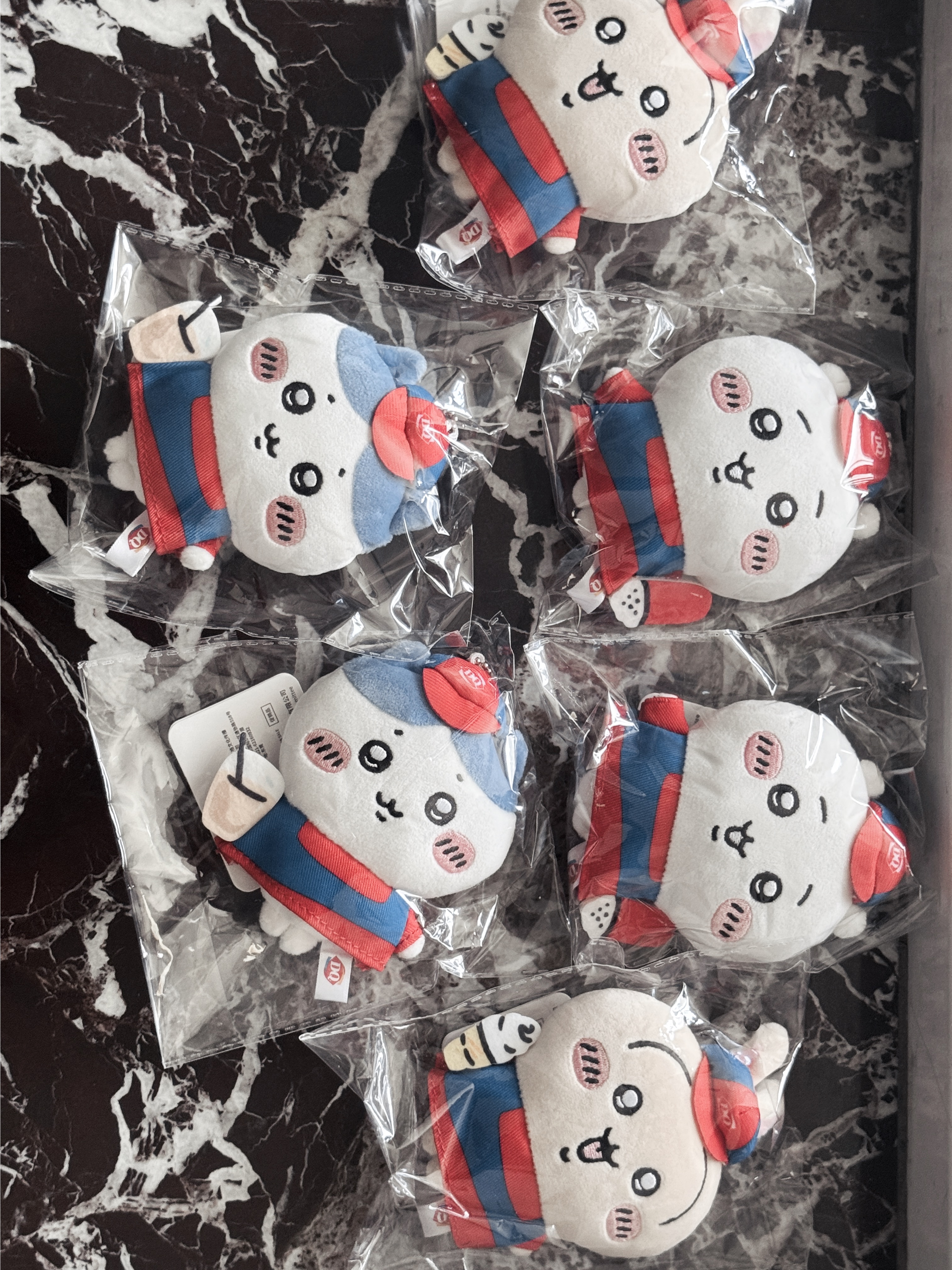 吉伊卡哇DQ聯名娃娃