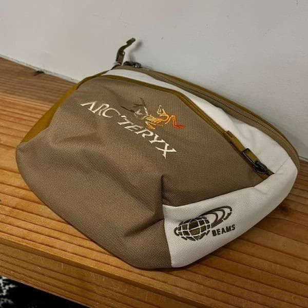 ARC’TERYX x BEAMS NAGOMI Mantis 2 Waist pack