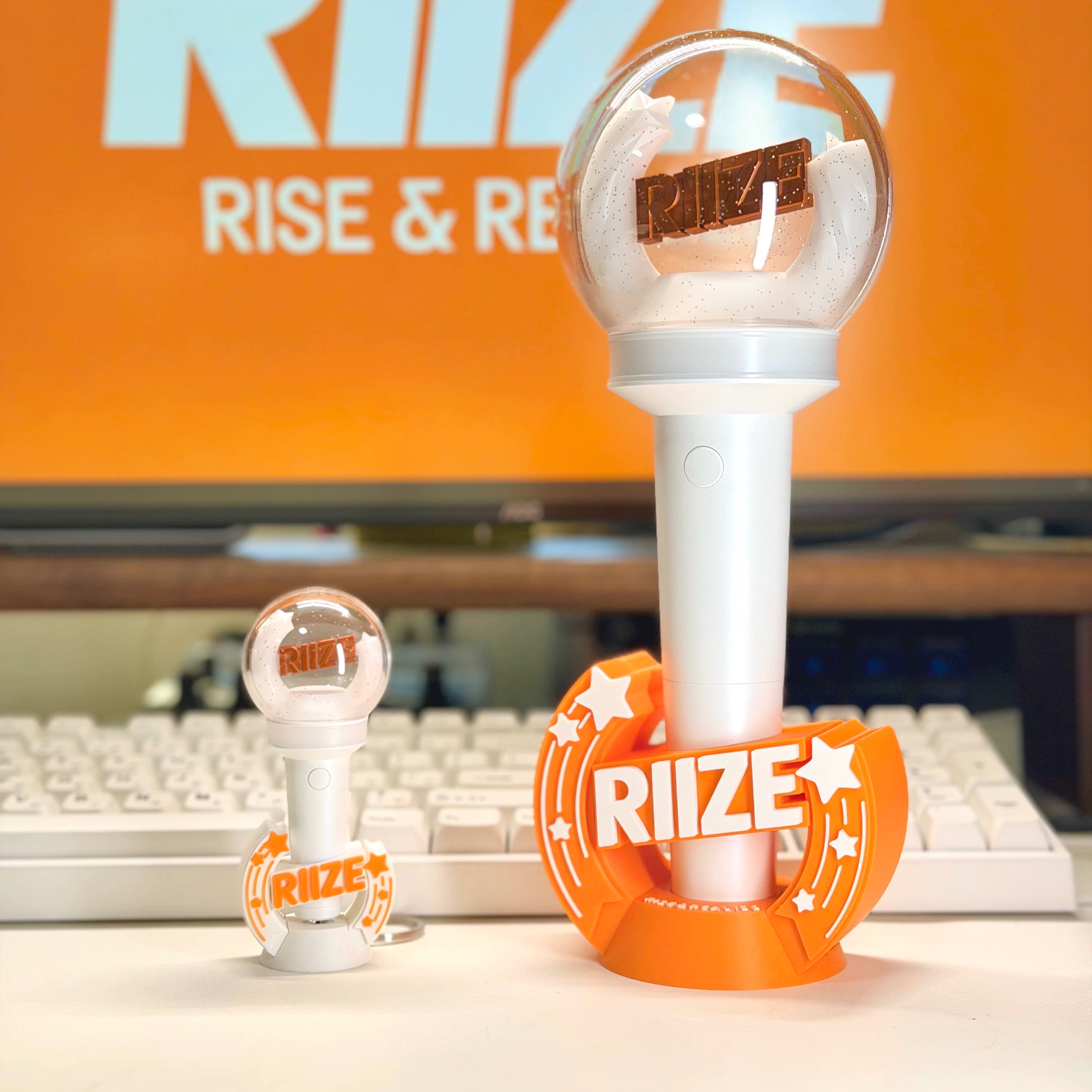 RIIZE官方手燈 大底座 預購