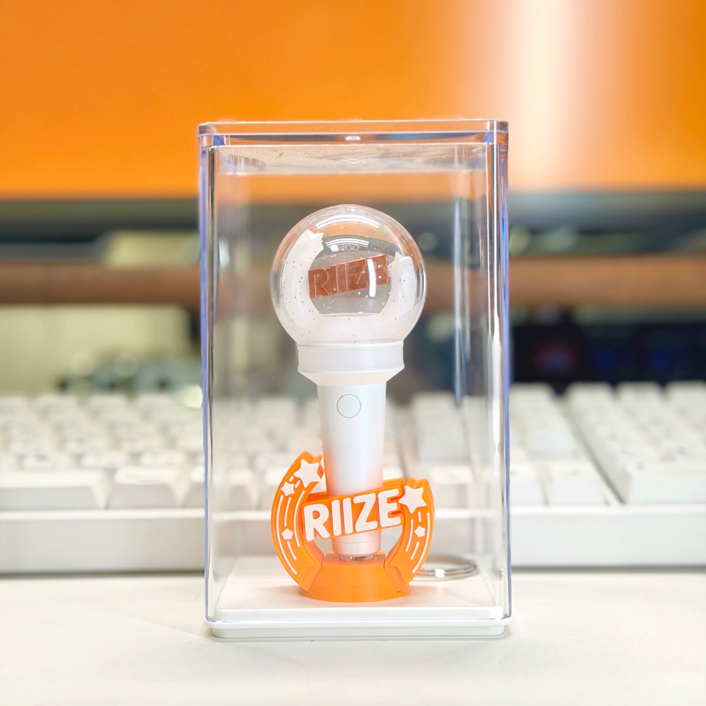 RIIZE小手燈底座 含透明防塵盒 預購