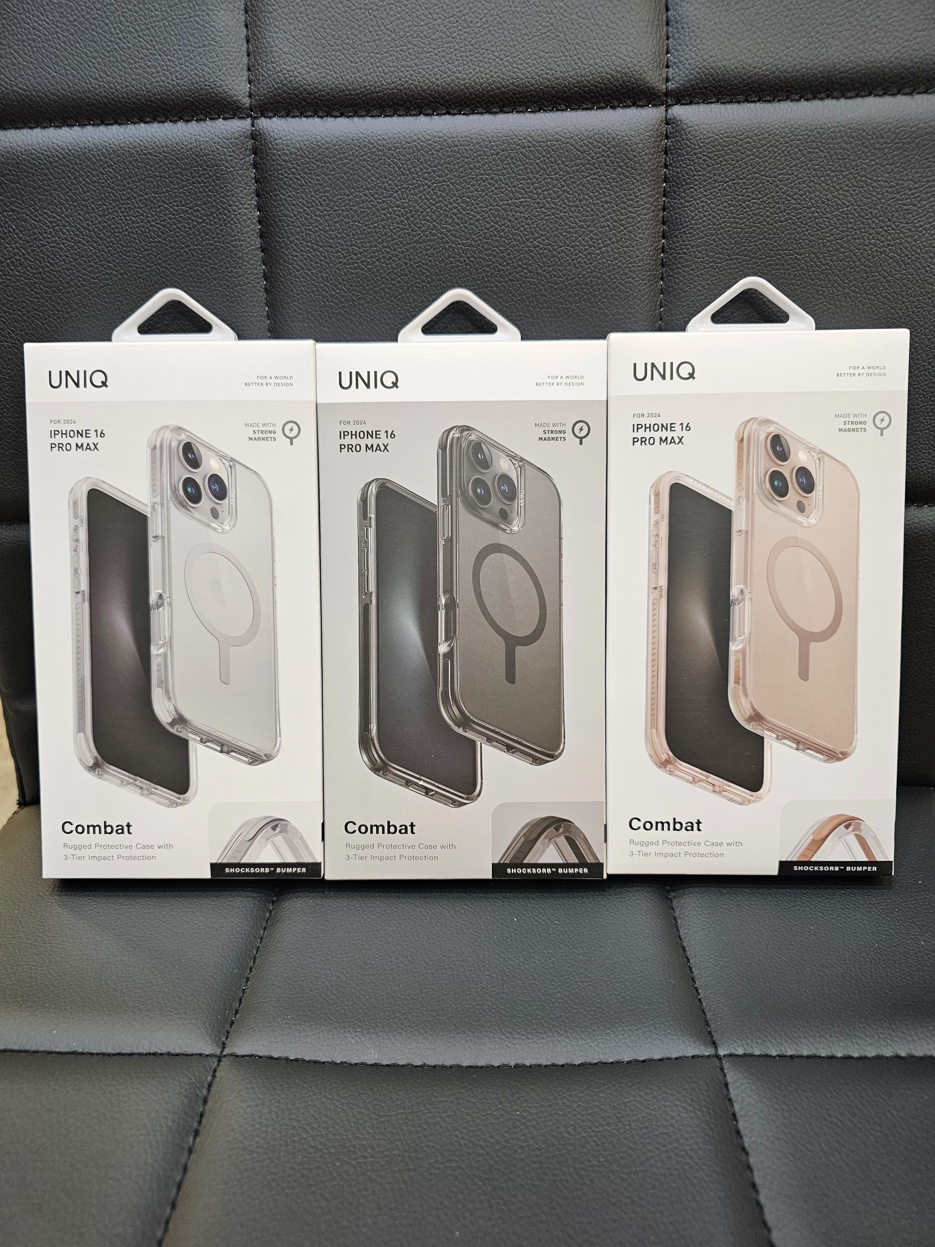 犀牛磁吸不黃+uniq三料沙漠magasafe