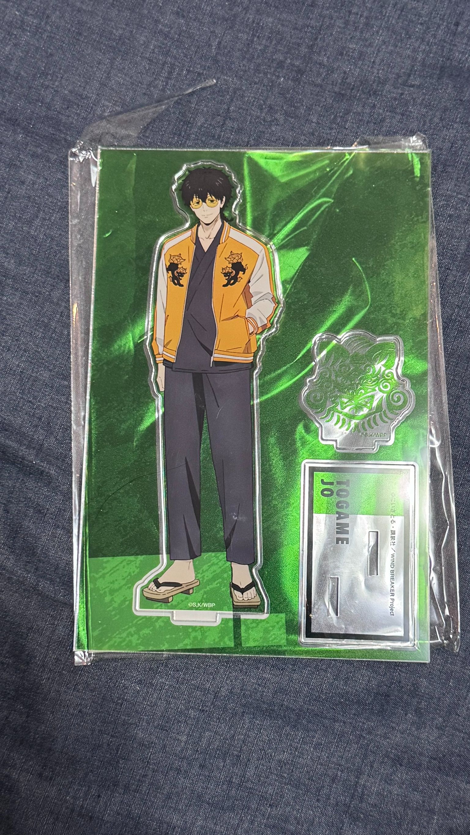 非全新立牌