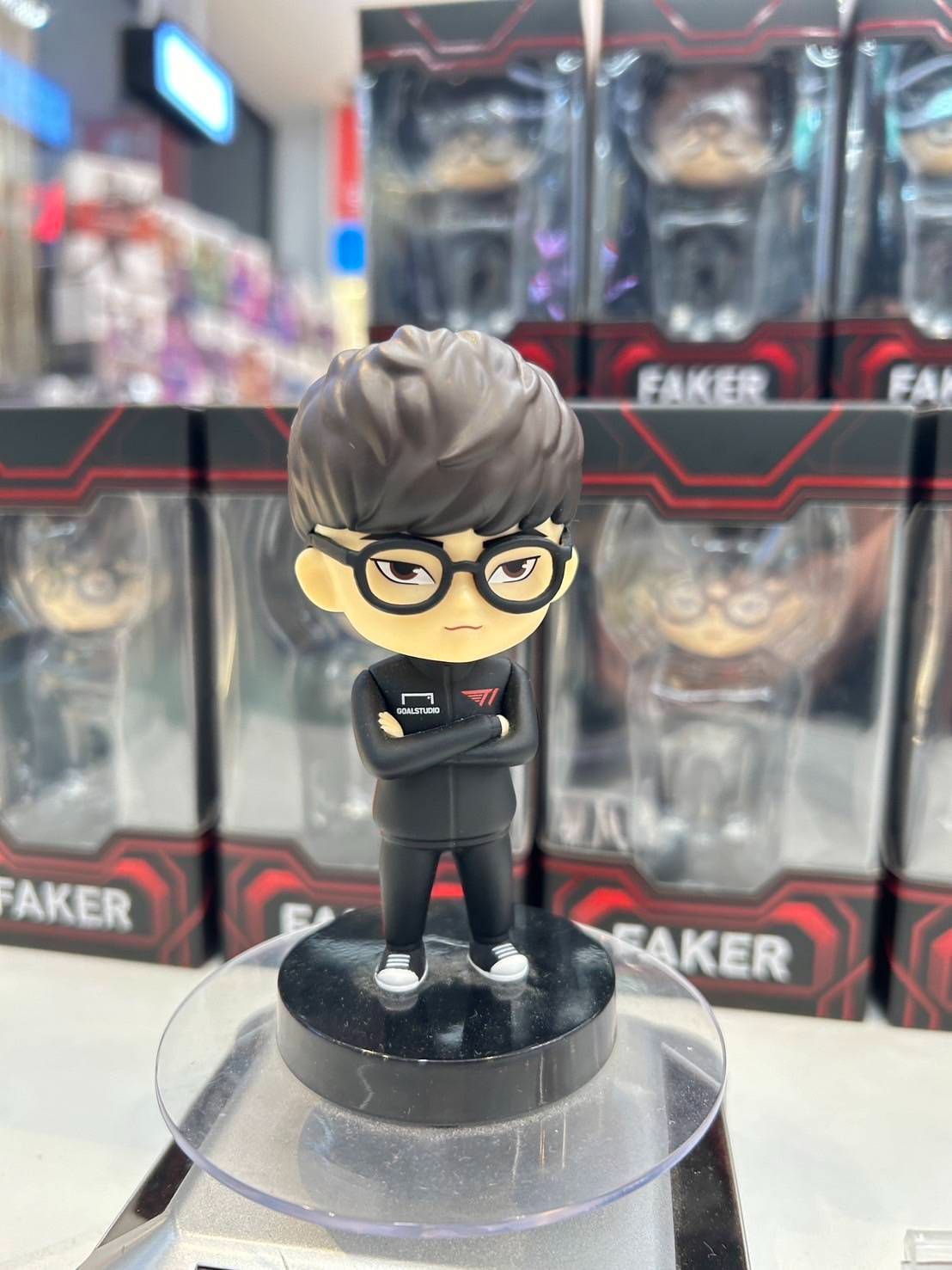 網咖 Faker 公仔