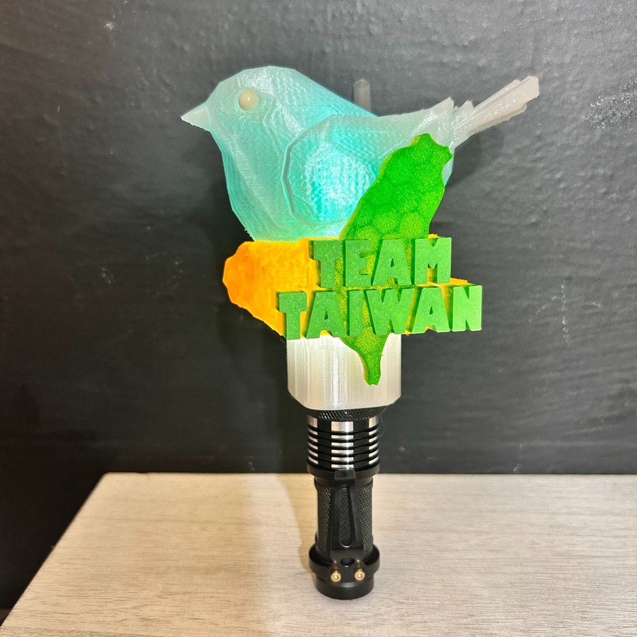 晴天會-全台製 泛用彩色鳥型手燈 MK IV 青鳥乘雞排攜珍奶支援