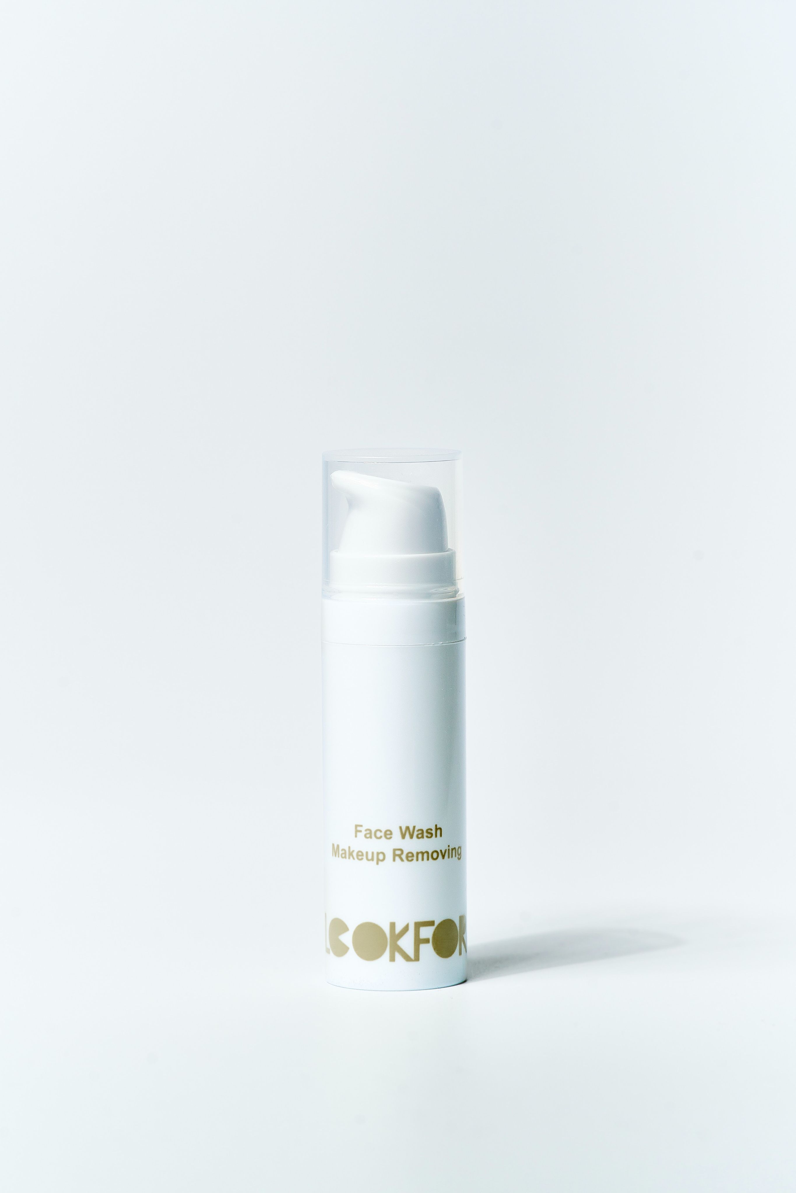 淨光舒緩雙效潔顏露15ml真空瓶（附雲感洗顏綿）