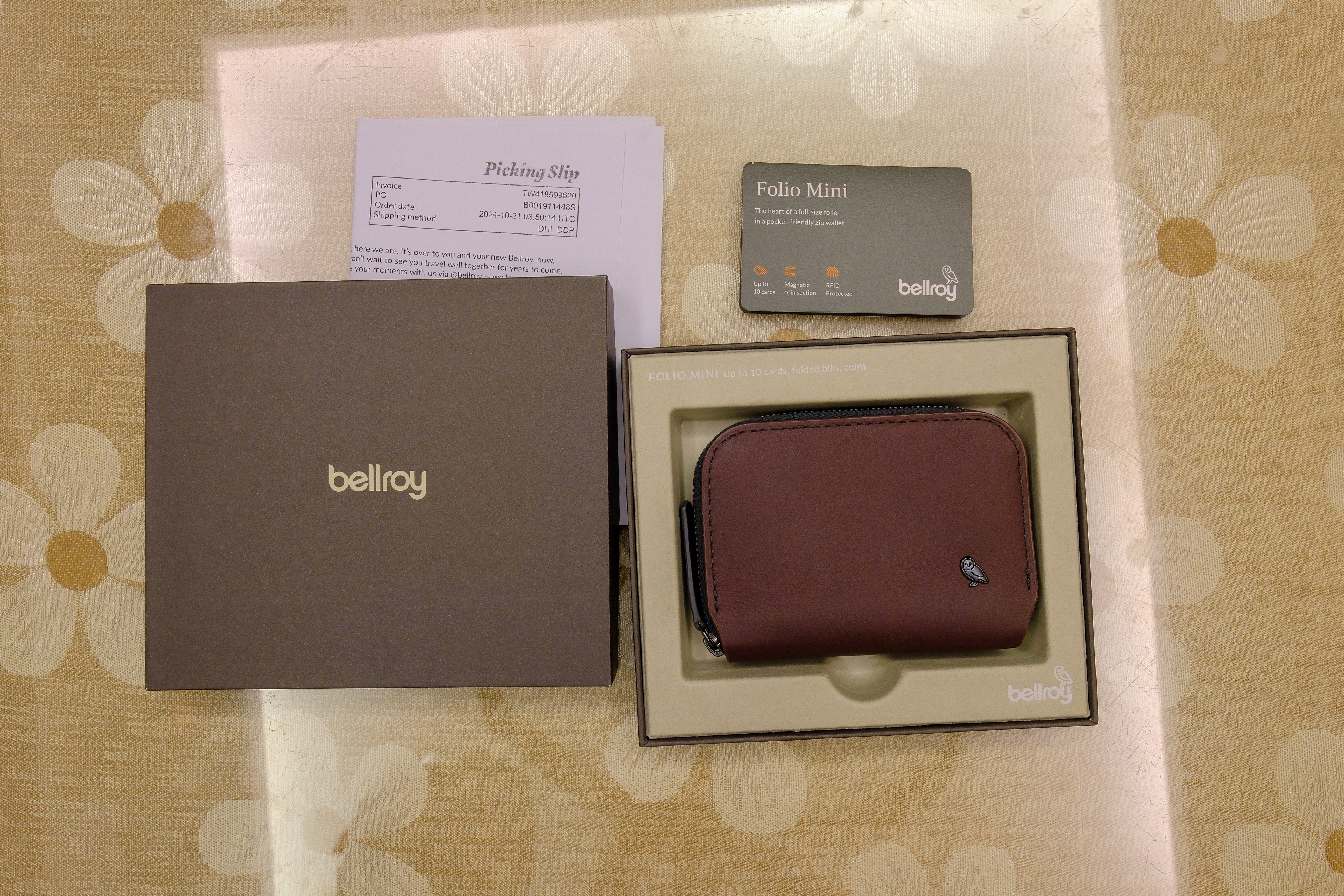 （全新）Bellroy Folio Mini 植鞣皮拉鍊錢包 / Deep Plum