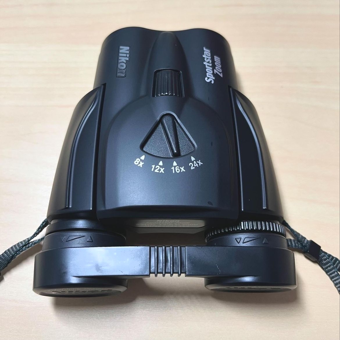 Nikon望遠鏡8-24倍