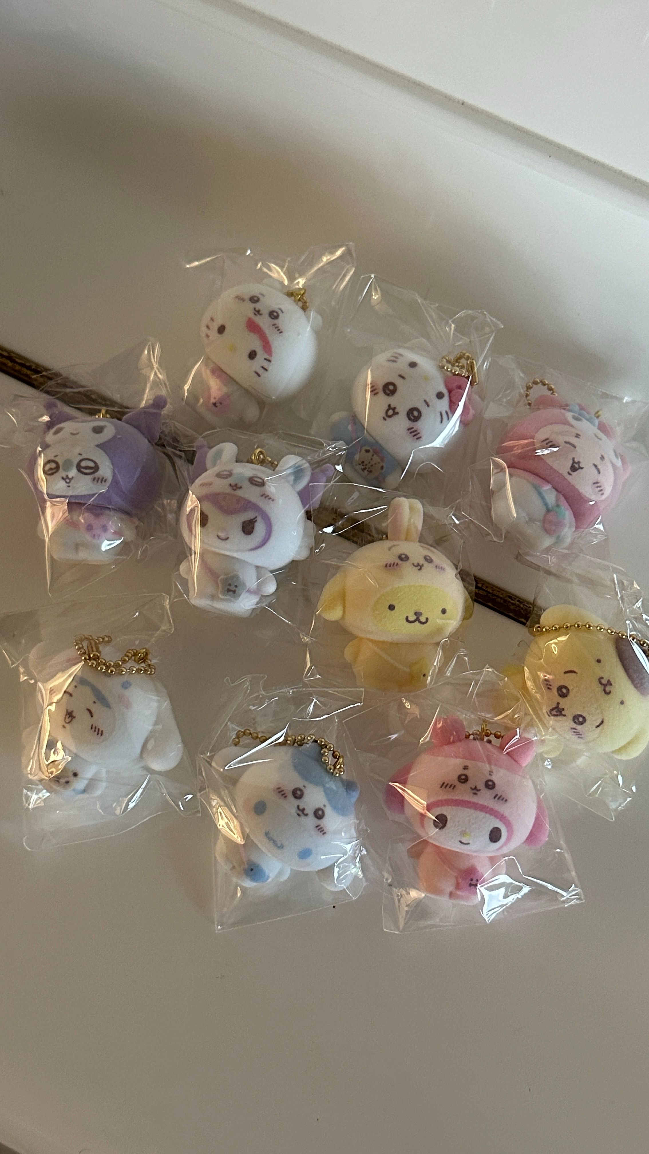 現貨｜三麗鷗x吉伊卡哇聯名系列 植絨公仔盲盒 確認款（角色依主體）