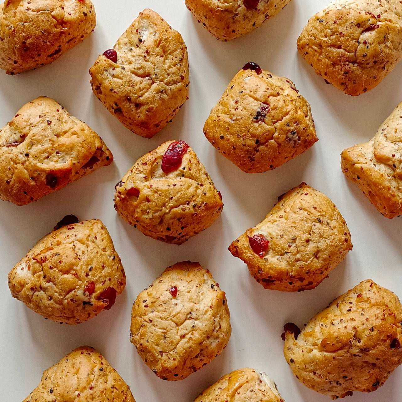 紅藜麥蔓越莓雜糧健康餐包-8入1包