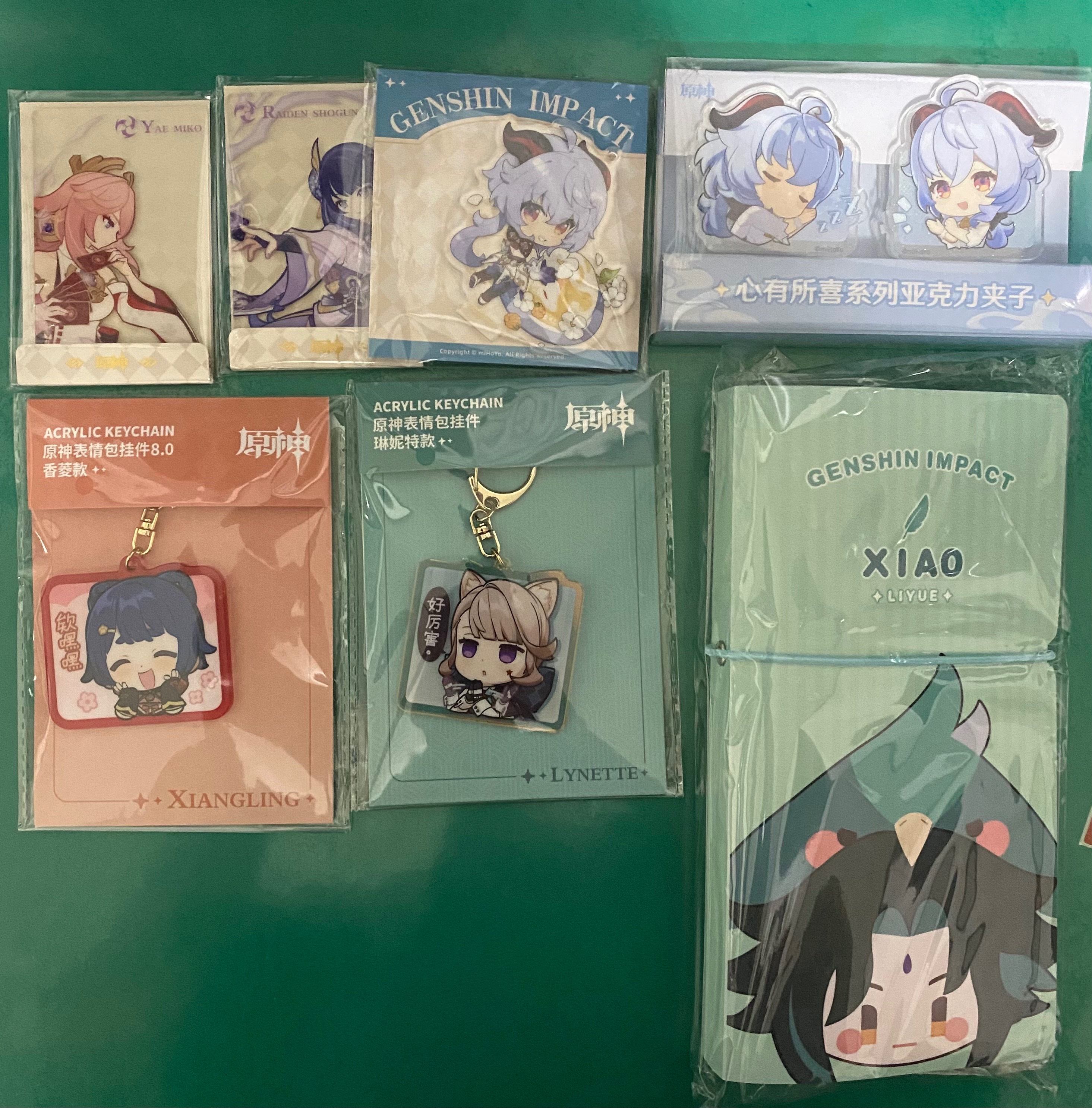 立牌、吊飾、壓克力透卡、壓克力夾