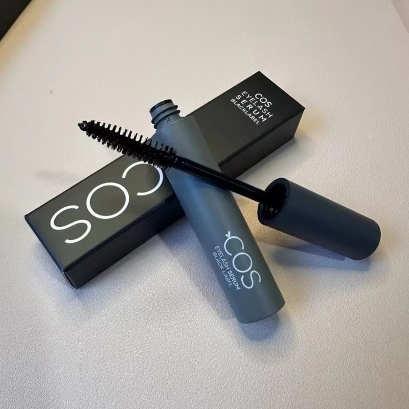 好評推薦-黑色的睫毛雨衣（韓國製）