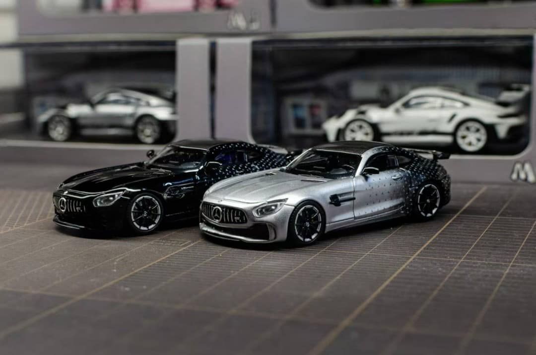 MJ （代理品牌） 1/64 Mercedes Benz AMG GTR