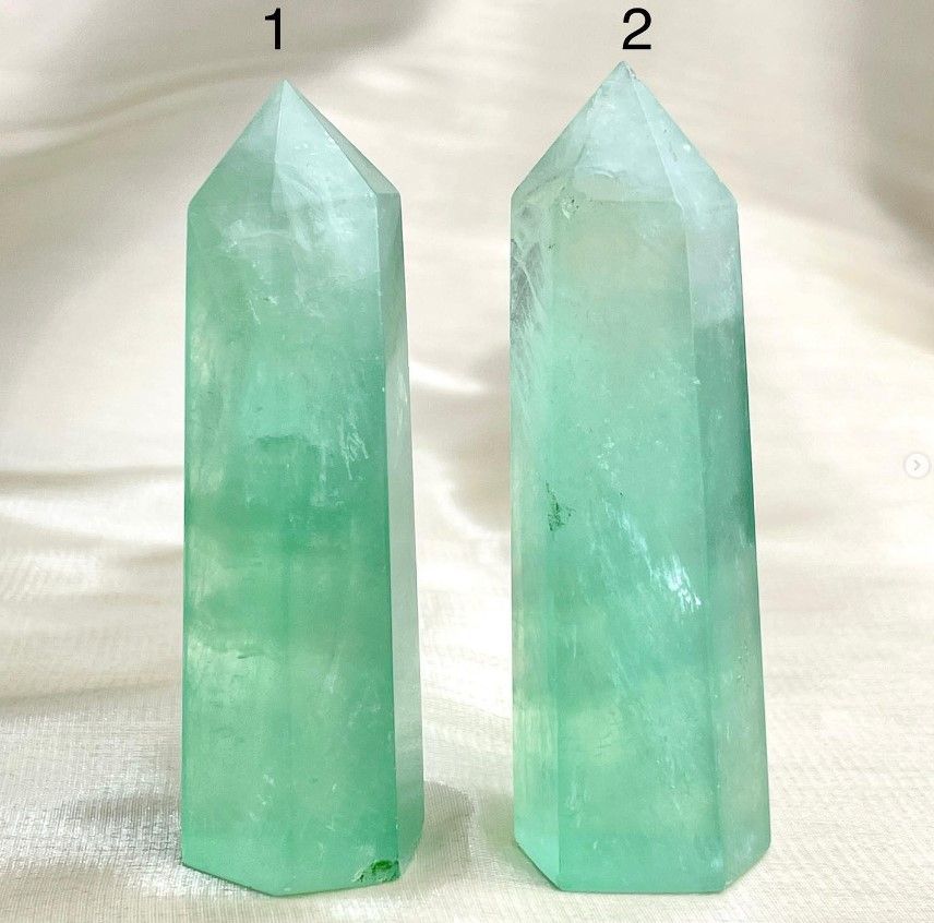 [412-413]蘋果綠螢石柱 （ 7折 ）