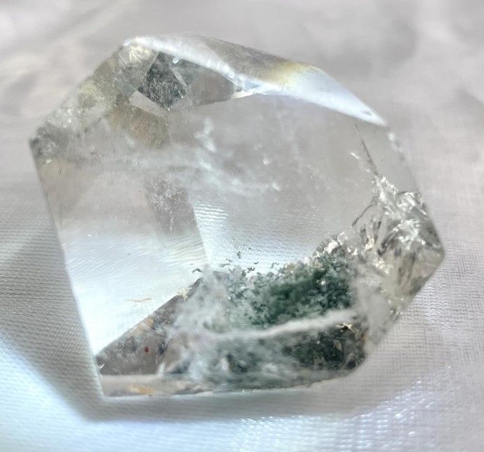 [686]冰透綠幽靈隨行 （ 7折 ）