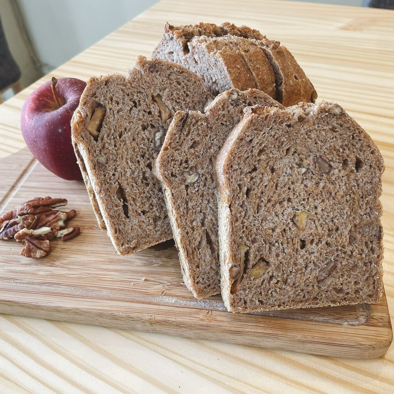 100%全麥胡桃蘋果酸種麵包（無油無糖無蛋奶）