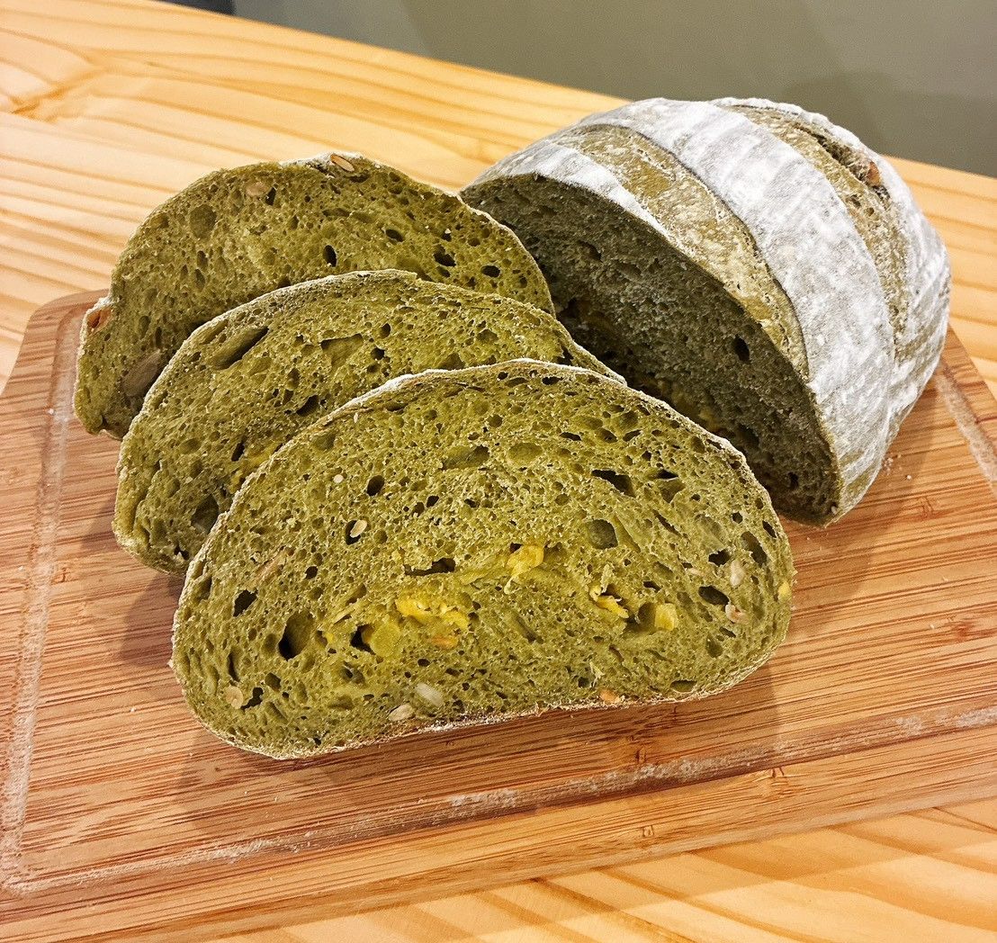 酸種金萱鳳梨葵瓜子鄉村麵包（無油無糖無蛋奶）全素