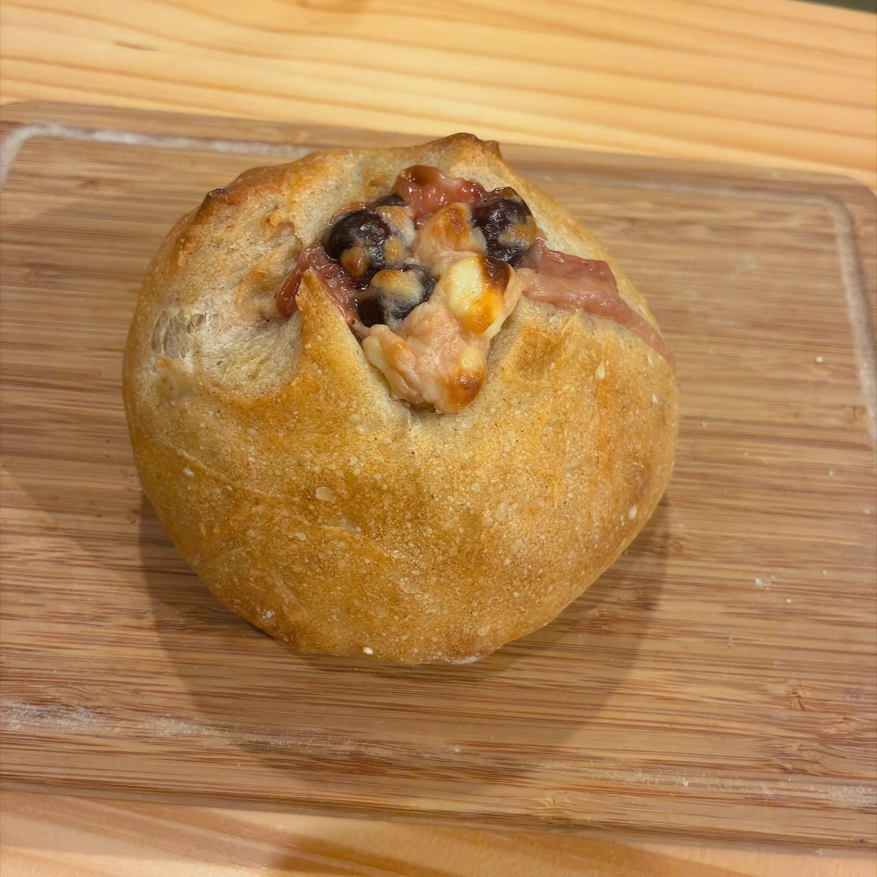 酸種裸麥酒釀櫻桃乳酪麵包（無油低糖無蛋）