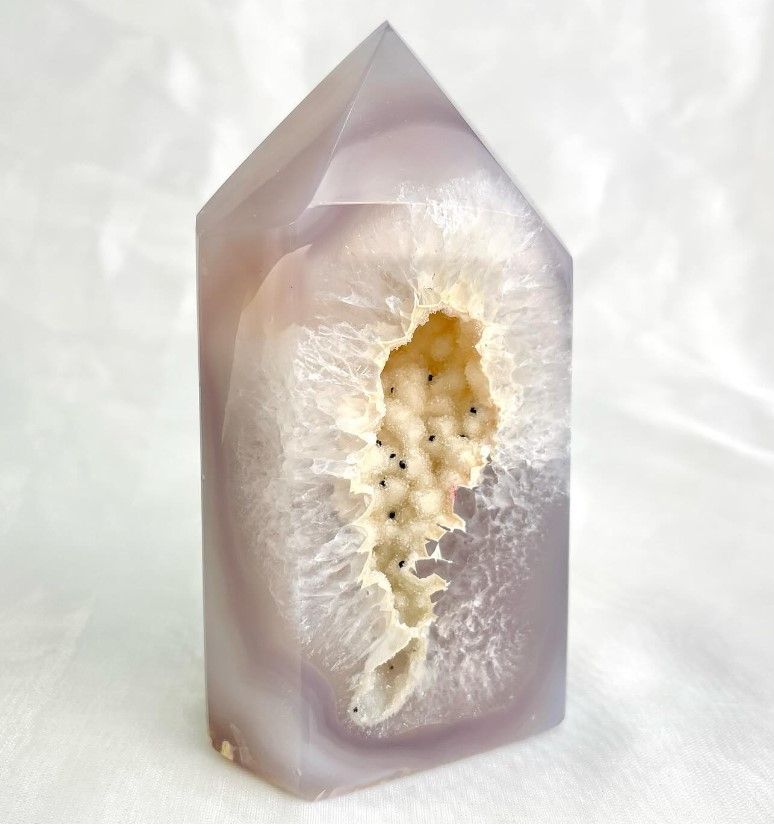 [698]芝麻軟糖瑪瑙能量柱 （ 7折 ）