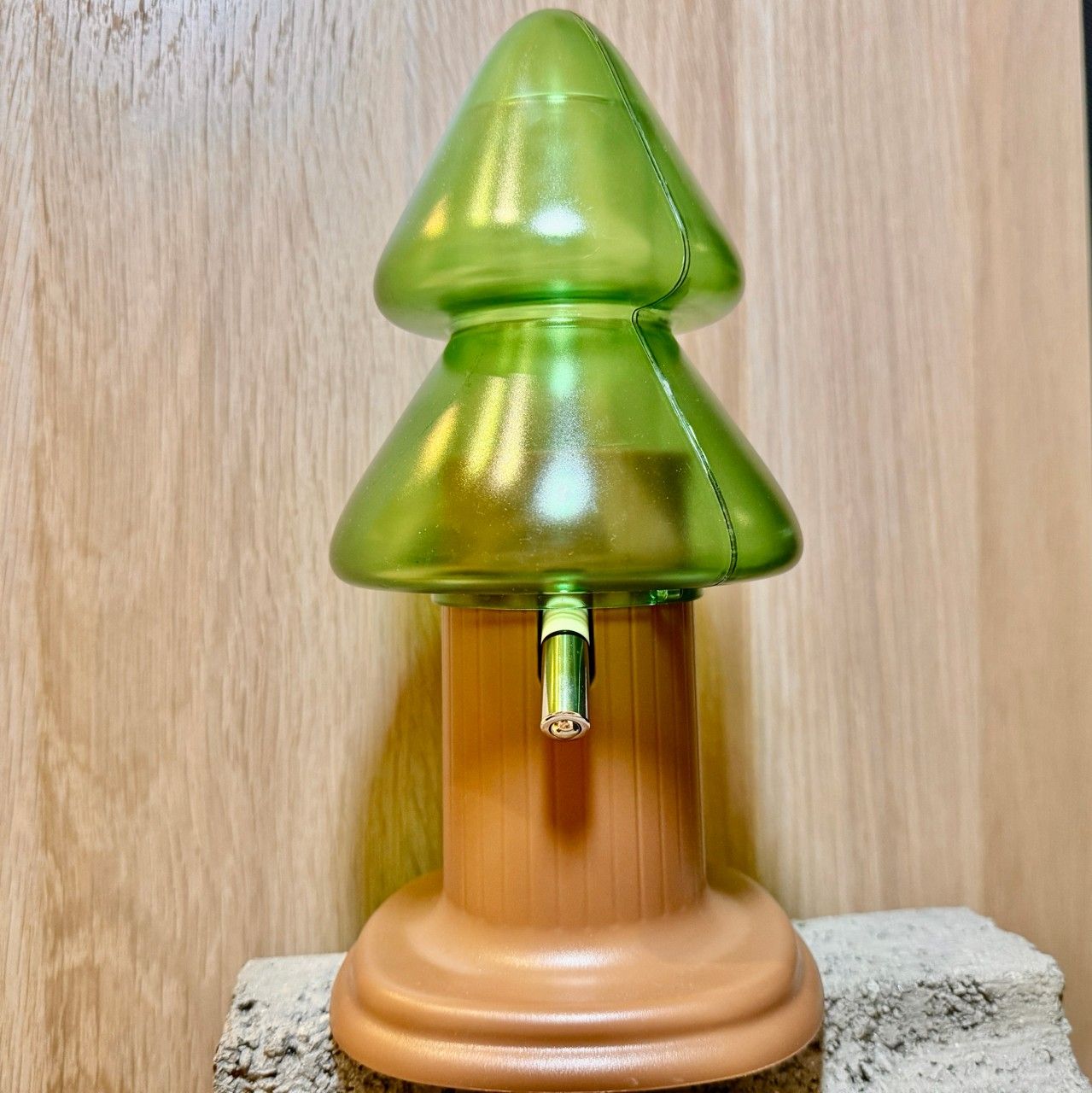 綠珀水壺