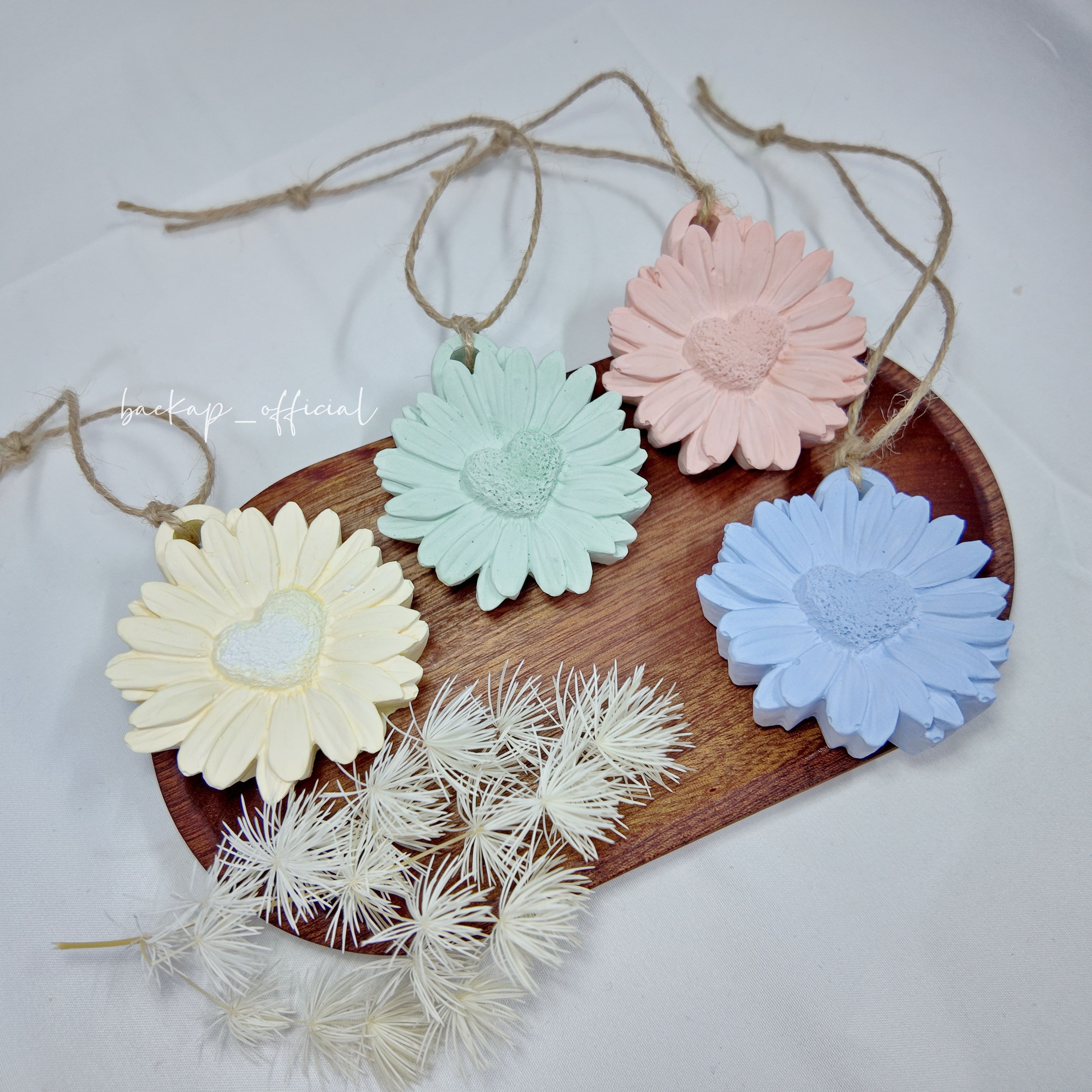 愛心雛菊掛件🌻（皆預購）