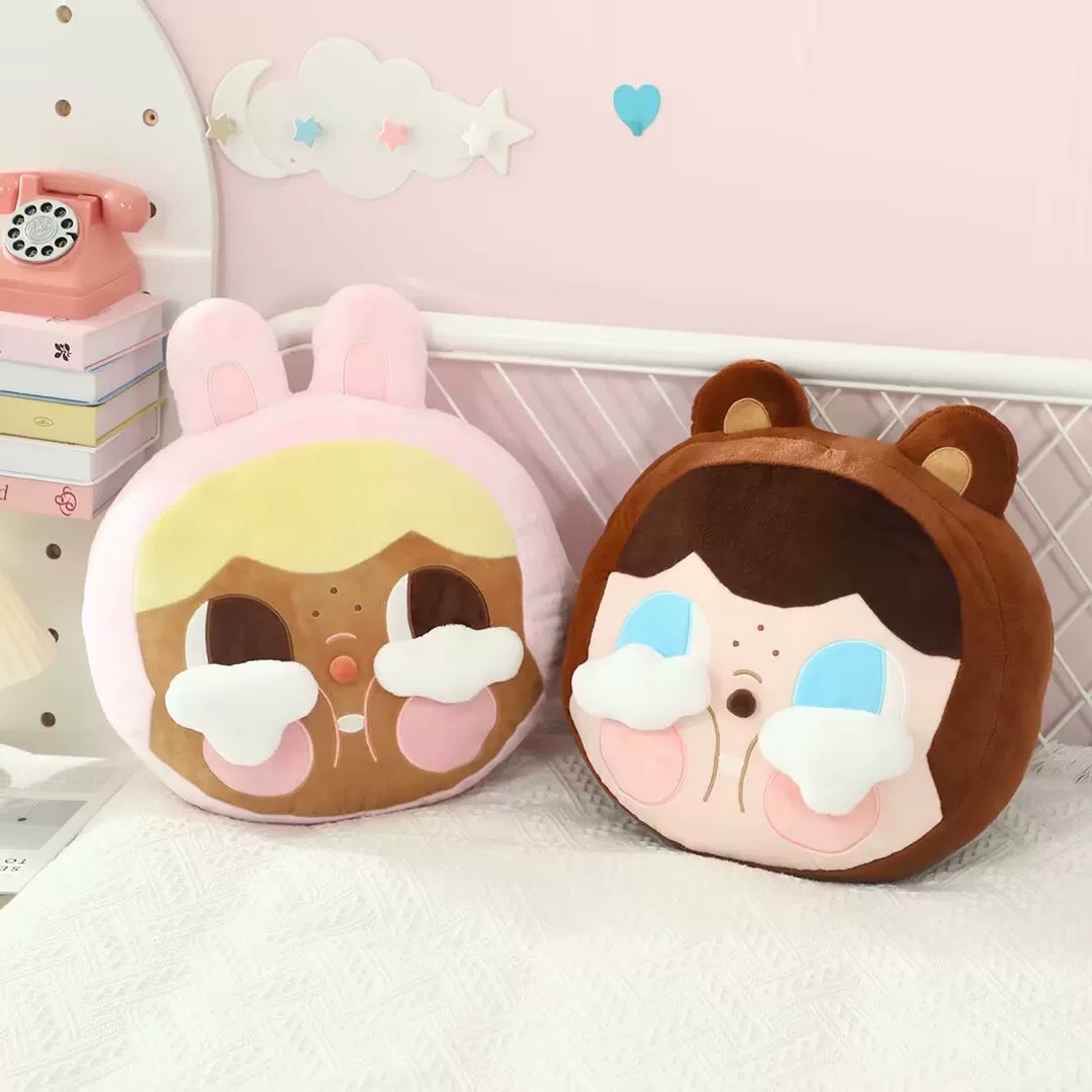 可愛哭娃變身兔子小熊圓抱枕
