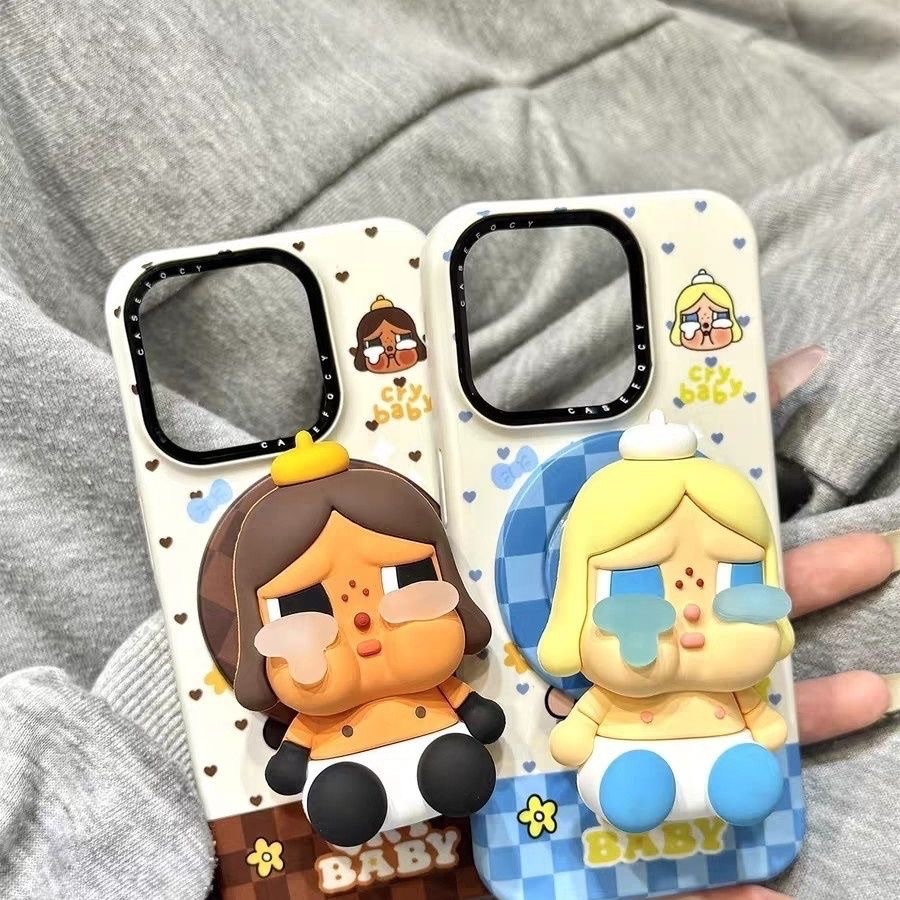 愛心波點格紋手機殼+哭娃坐姿磁吸支架
