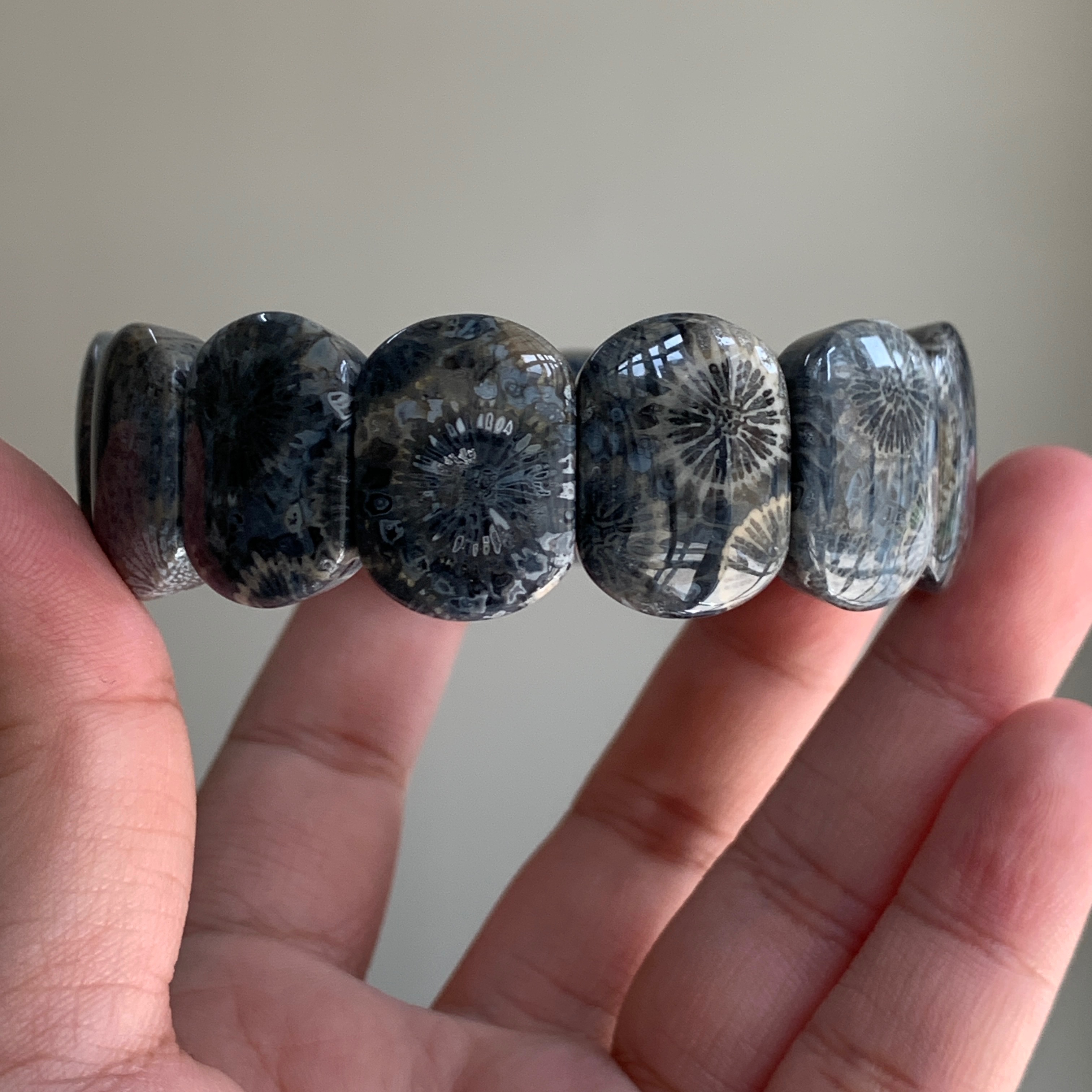 潑墨感黑藍色珊瑚玉｜Souji Crystal｜手排