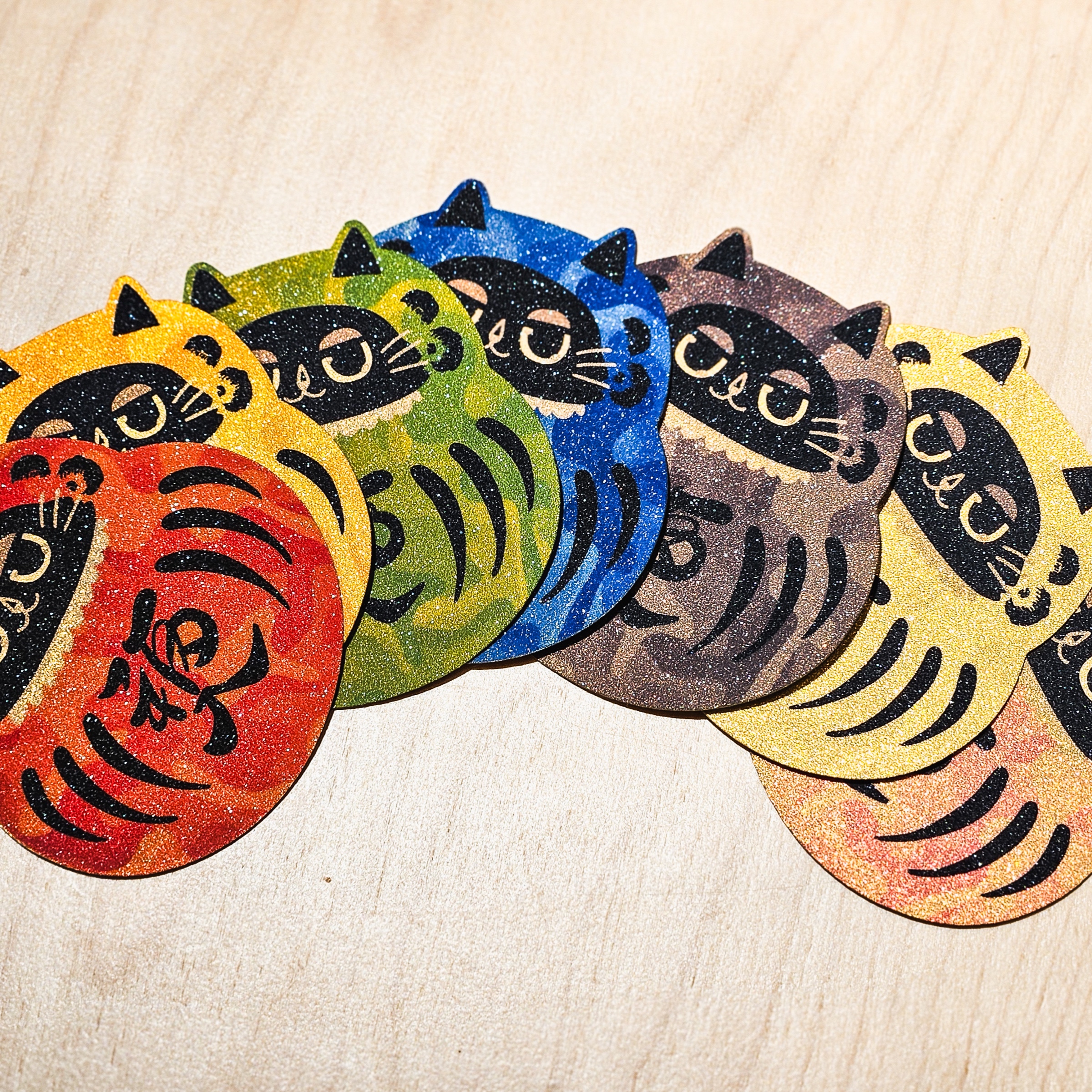 New! 迷彩版 黑貓達摩 磨砂版 大貼紙