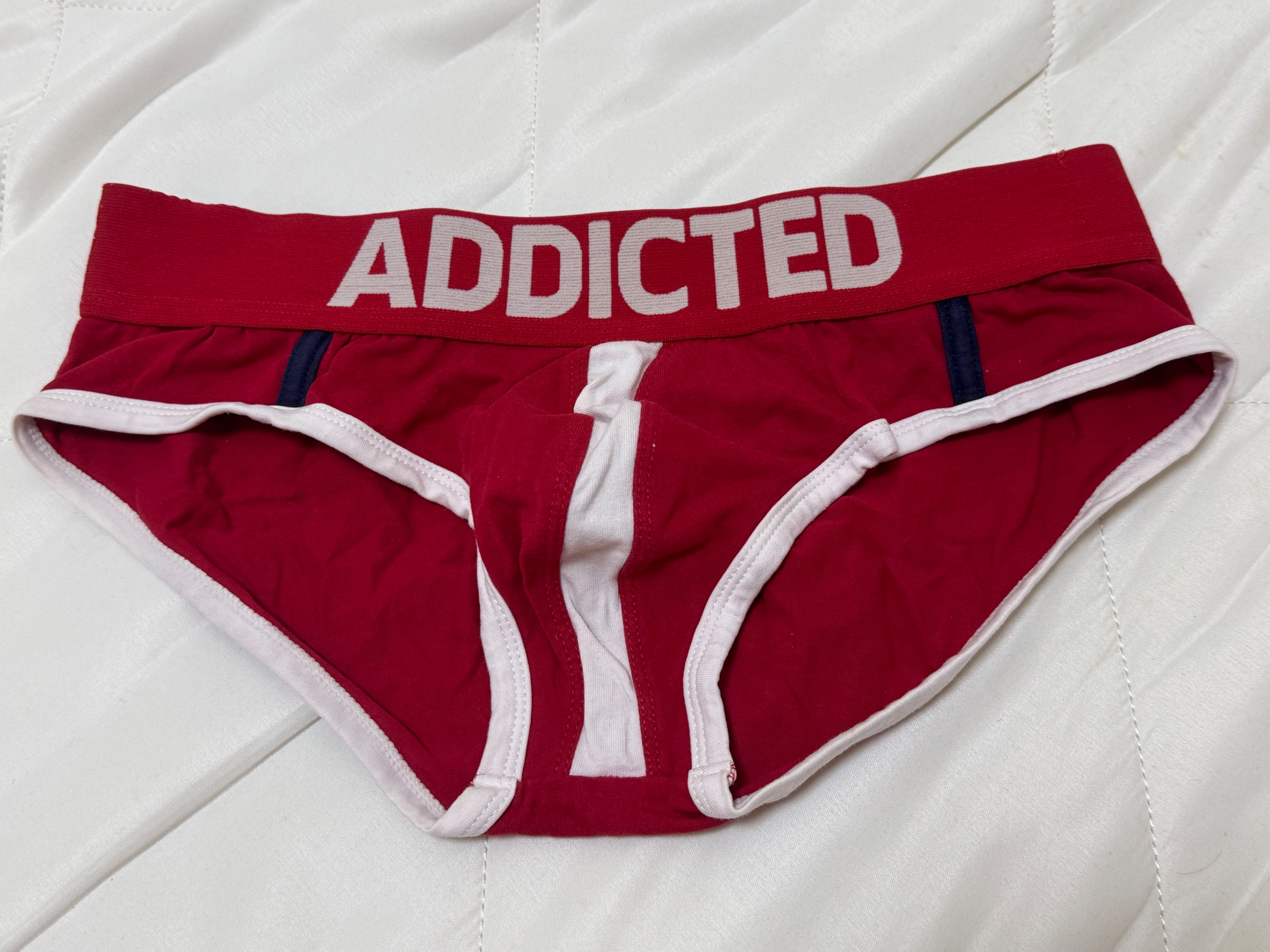 ADDICTED紅色三角內褲